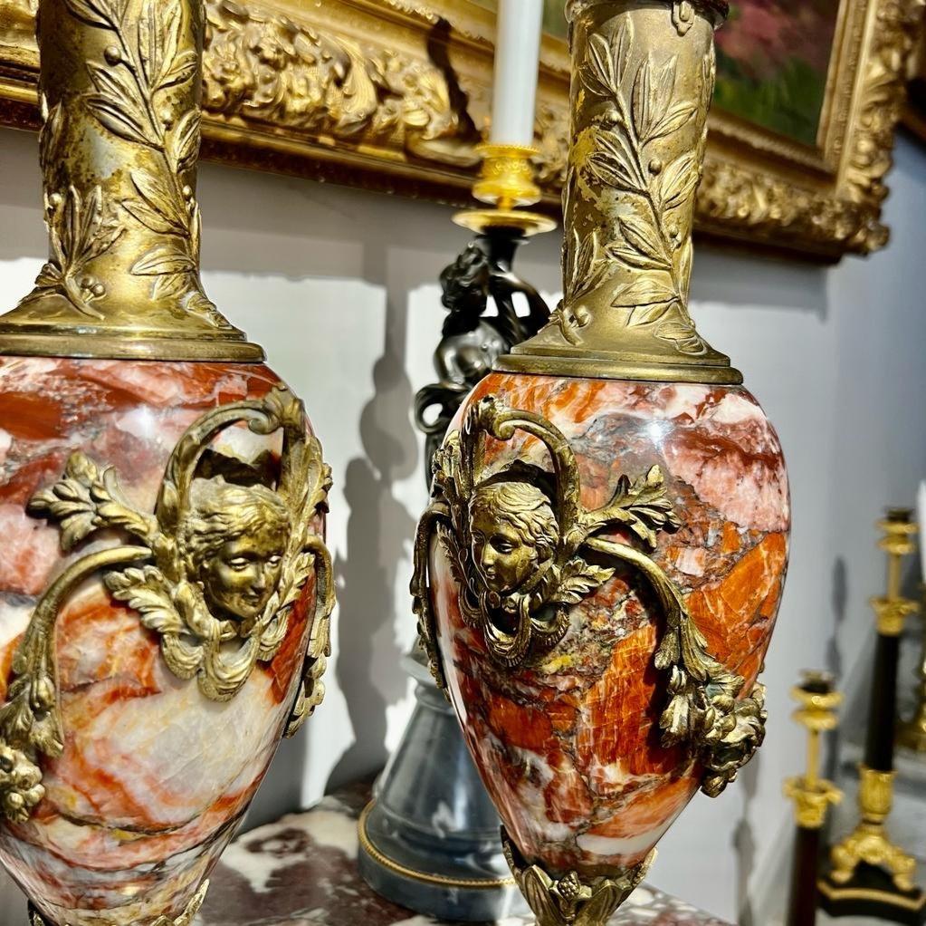 19th Century Pair of Large Cassolettes with Mascarons in Violet Breccia Marble For Sale 5
