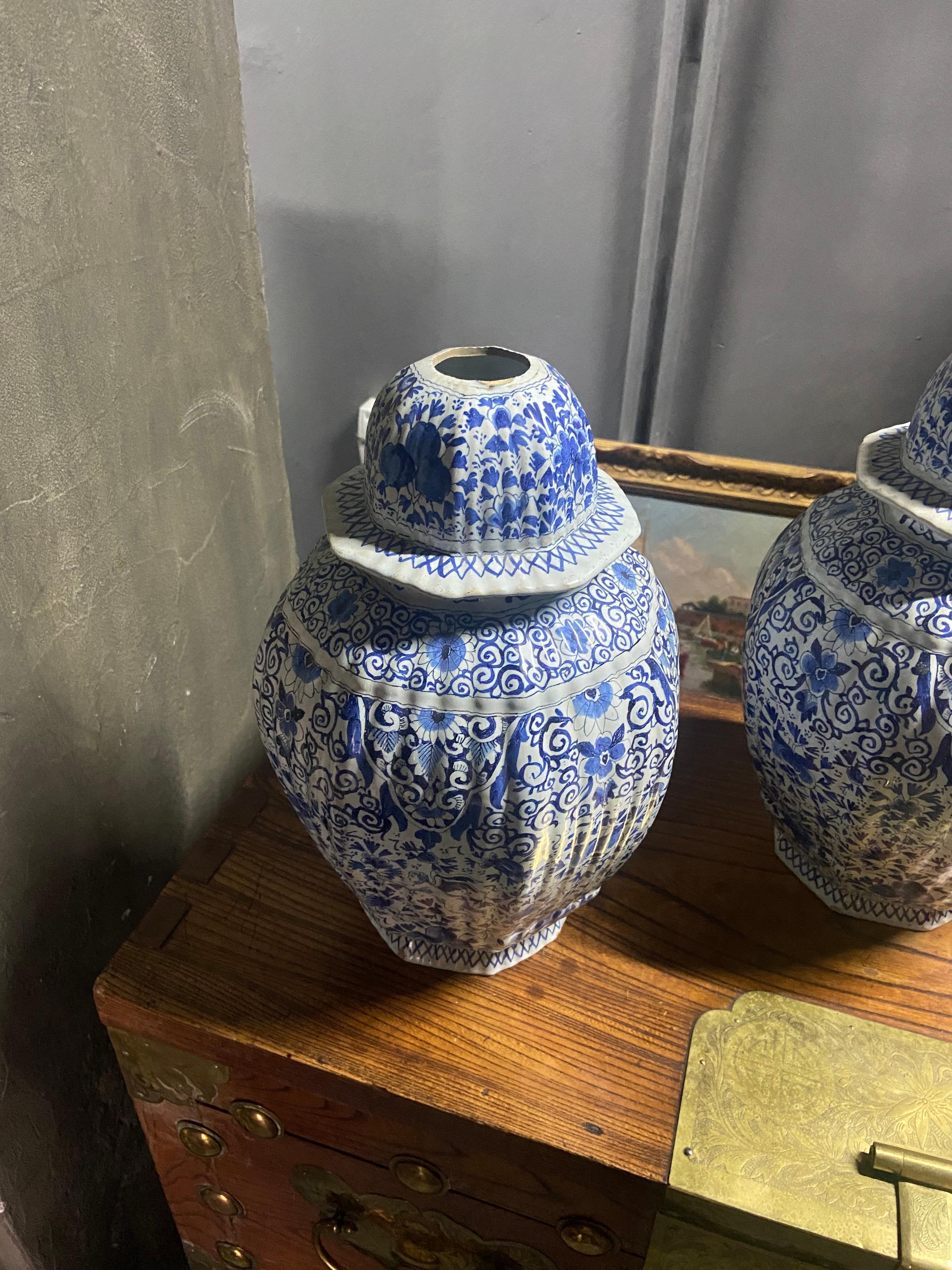 Danish 19th Century Pair of Large Delft Jars in White and Blue Floral Decoration