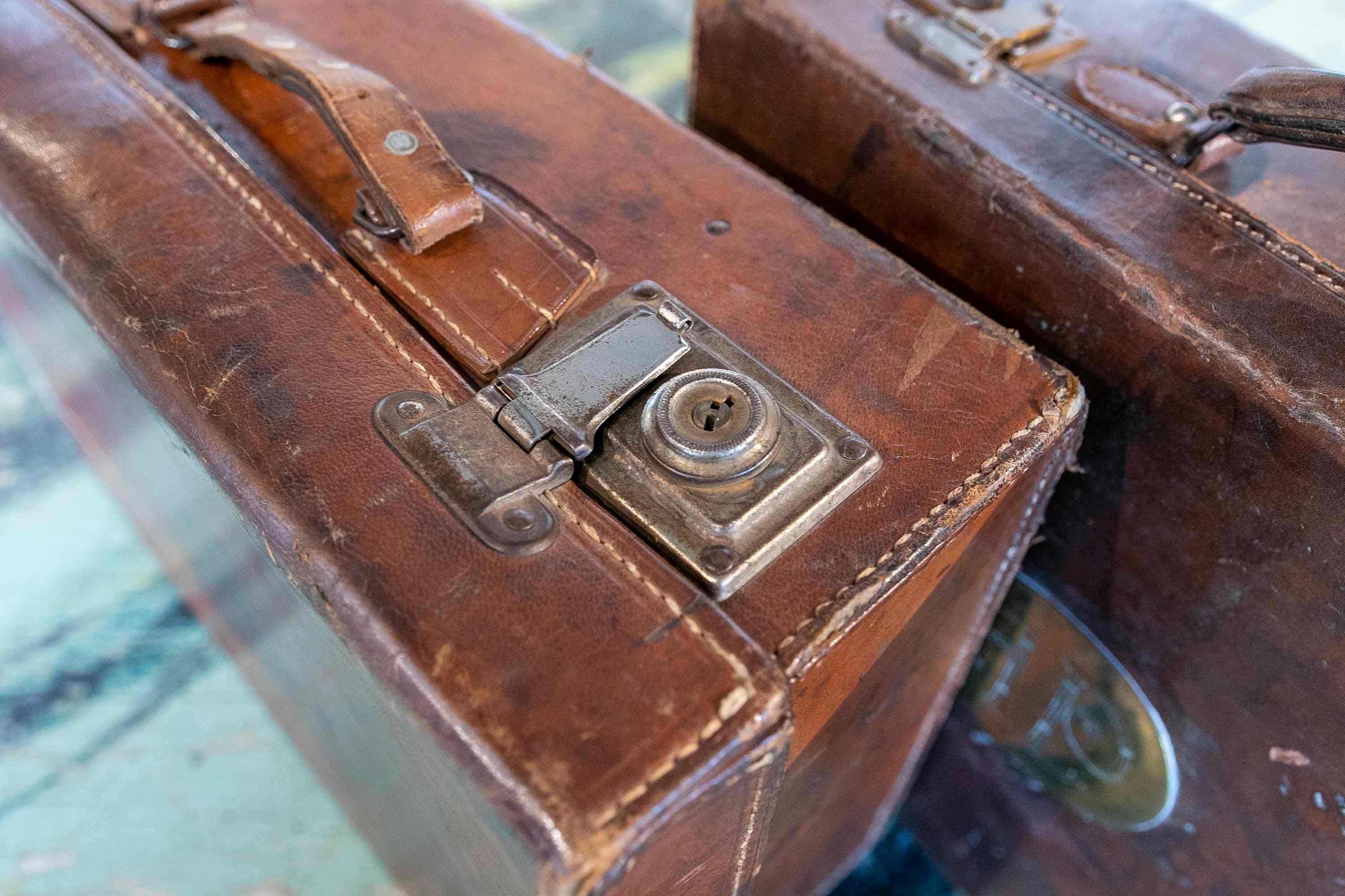 19th Century Pair of Leather Travelling Suitcases with Bronze Initials 9
