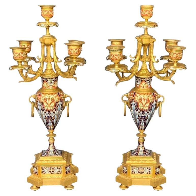 Coppia di candelabri Champlevé Luigi XV del XIX secolo in vendita