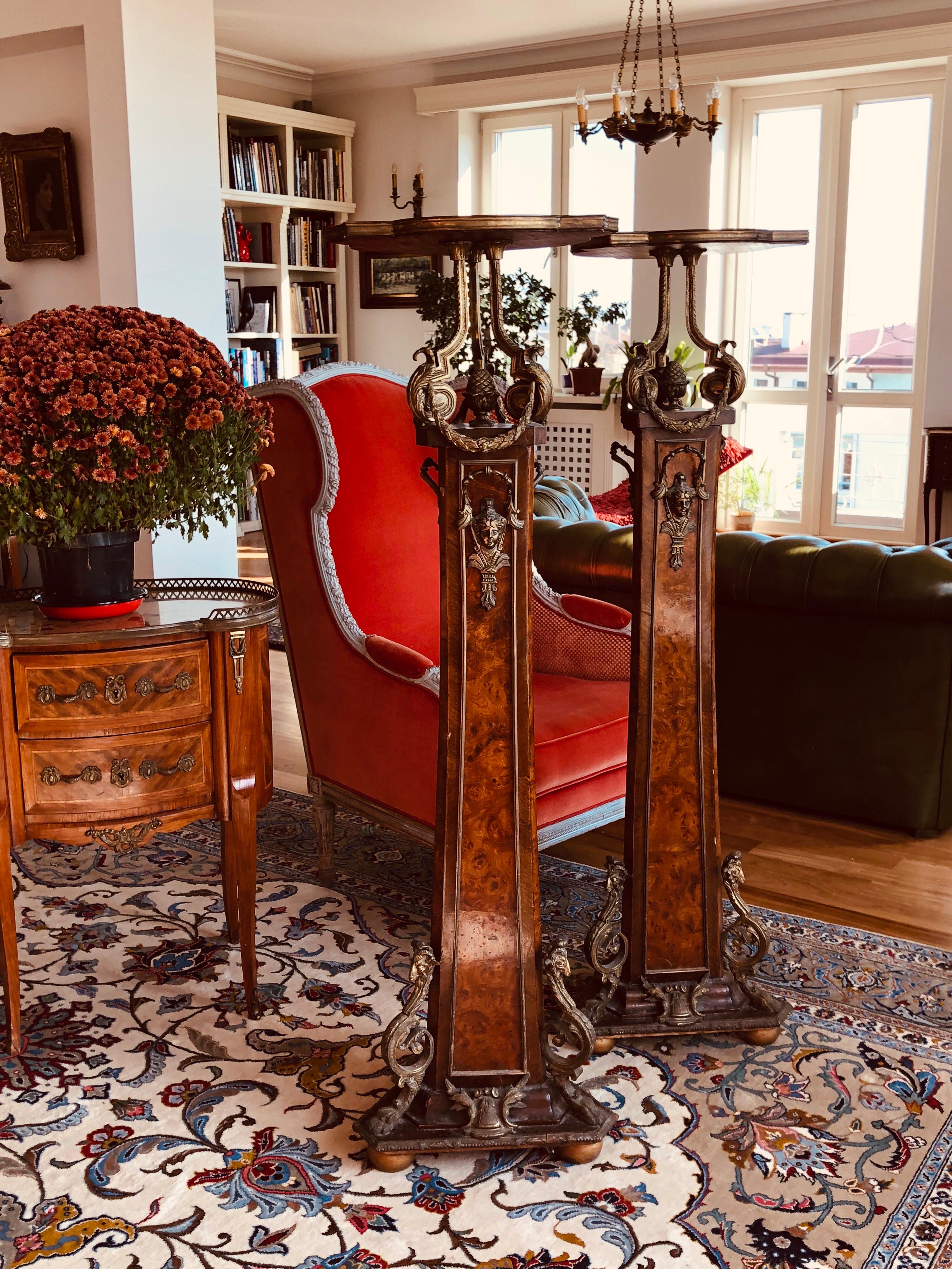 French pair of mahogany inlaid tripod pedestals with rich bronze decoration in very good condition.
France, circa 1860.
 