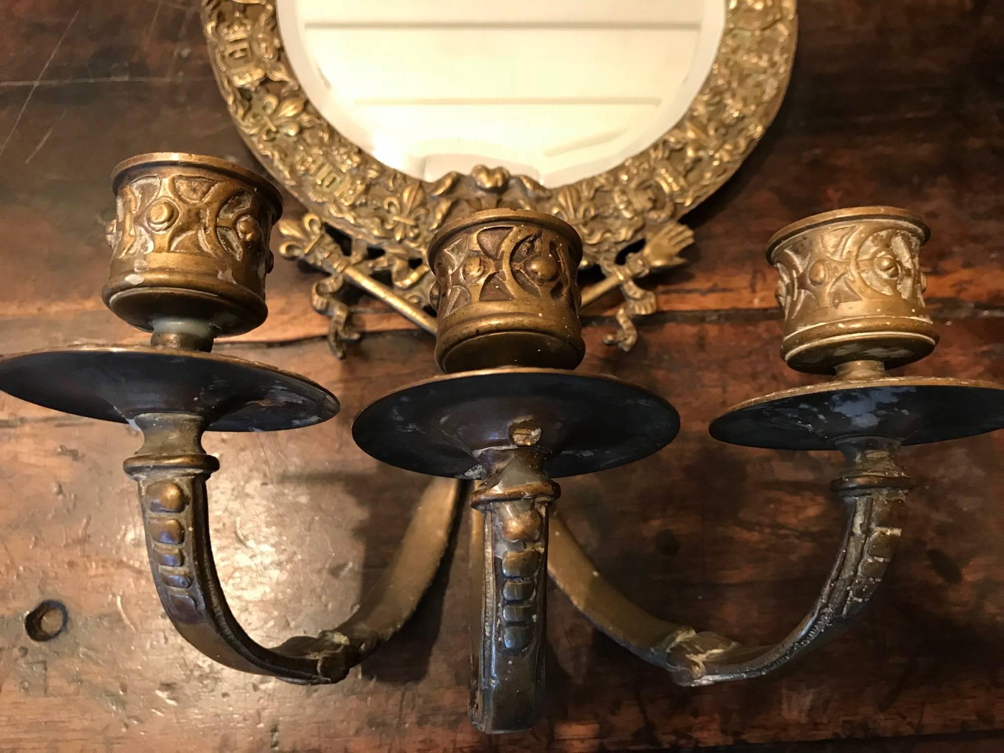 19th Century Pair of Mirrored and Bronze Sconces For Sale 3