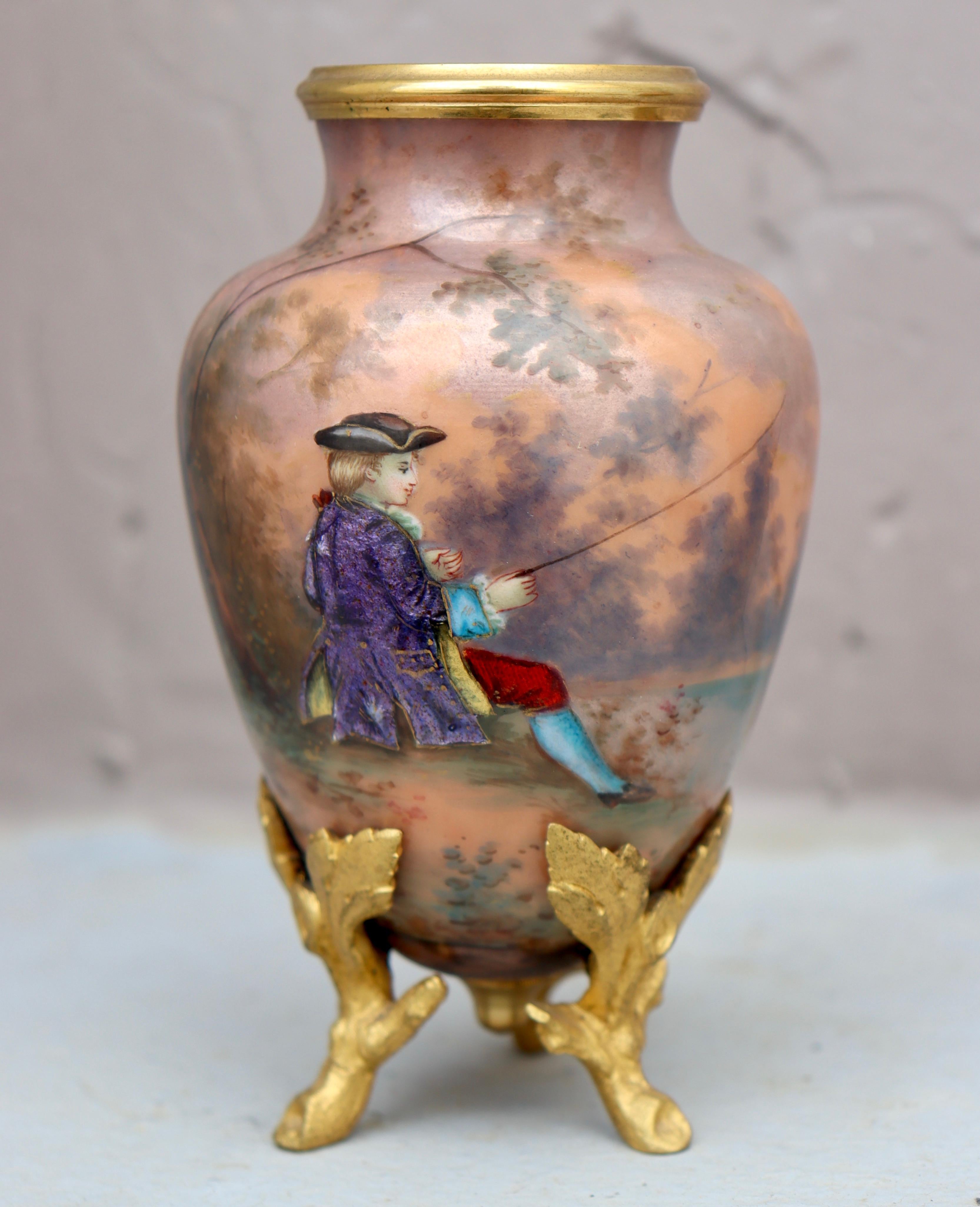 19th Century Pair of Napoléon III Limoges Enamel Vases In Good Condition In Saint-Ouen, FR