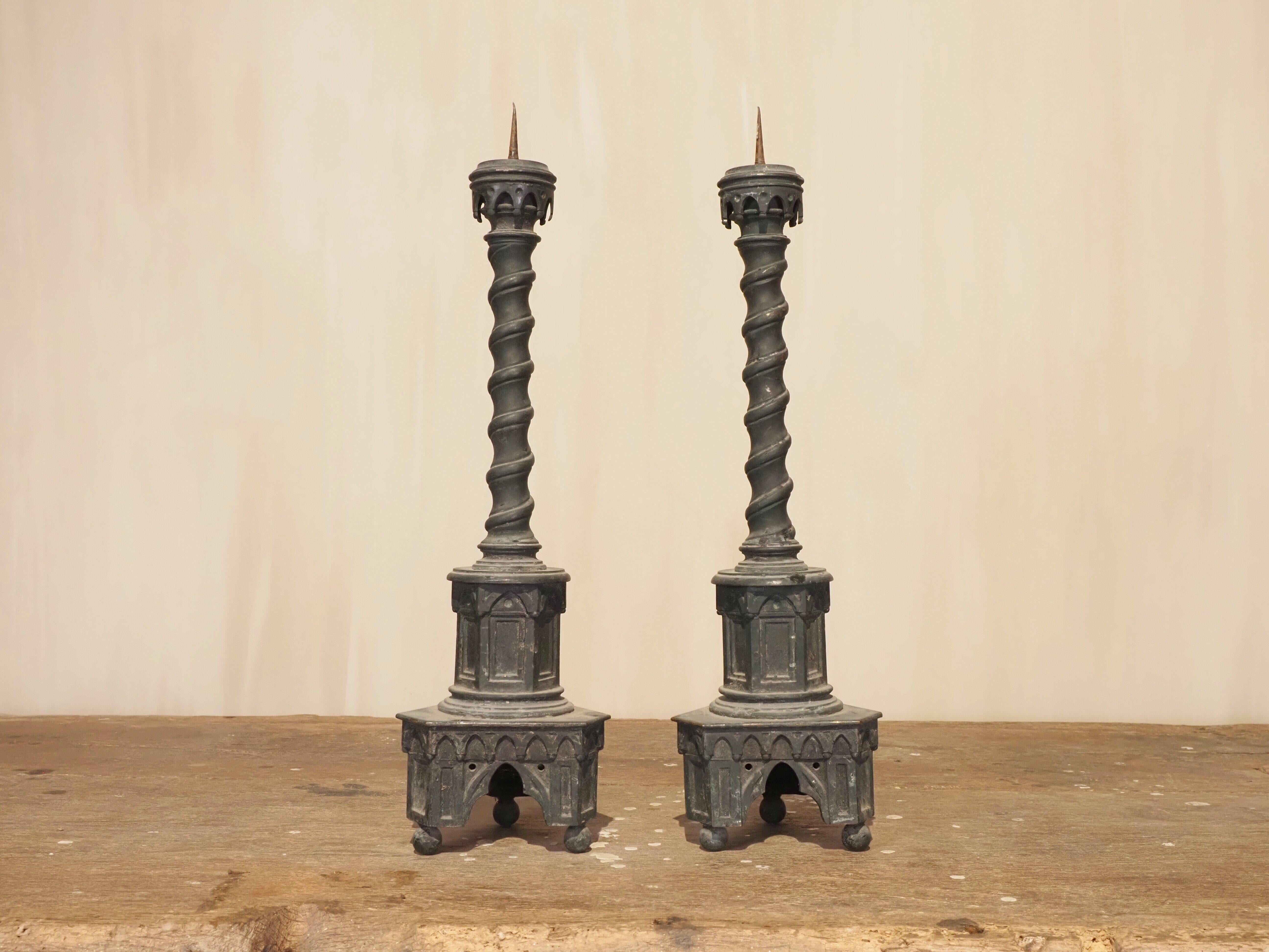 Iron 19th Century pair of Neo-Gothic candlesticks For Sale
