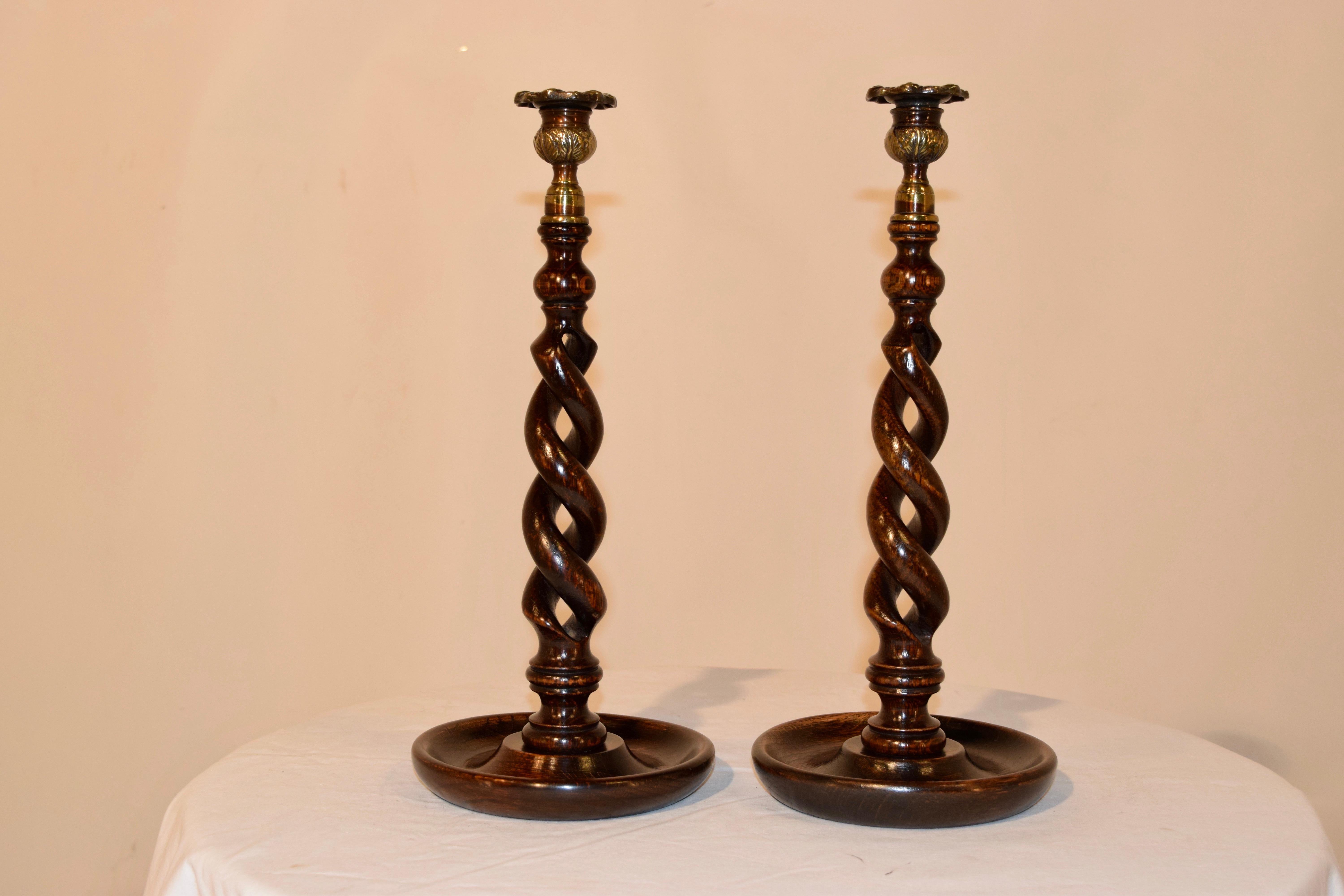 English 19th Century Pair of Open Twist Candlesticks