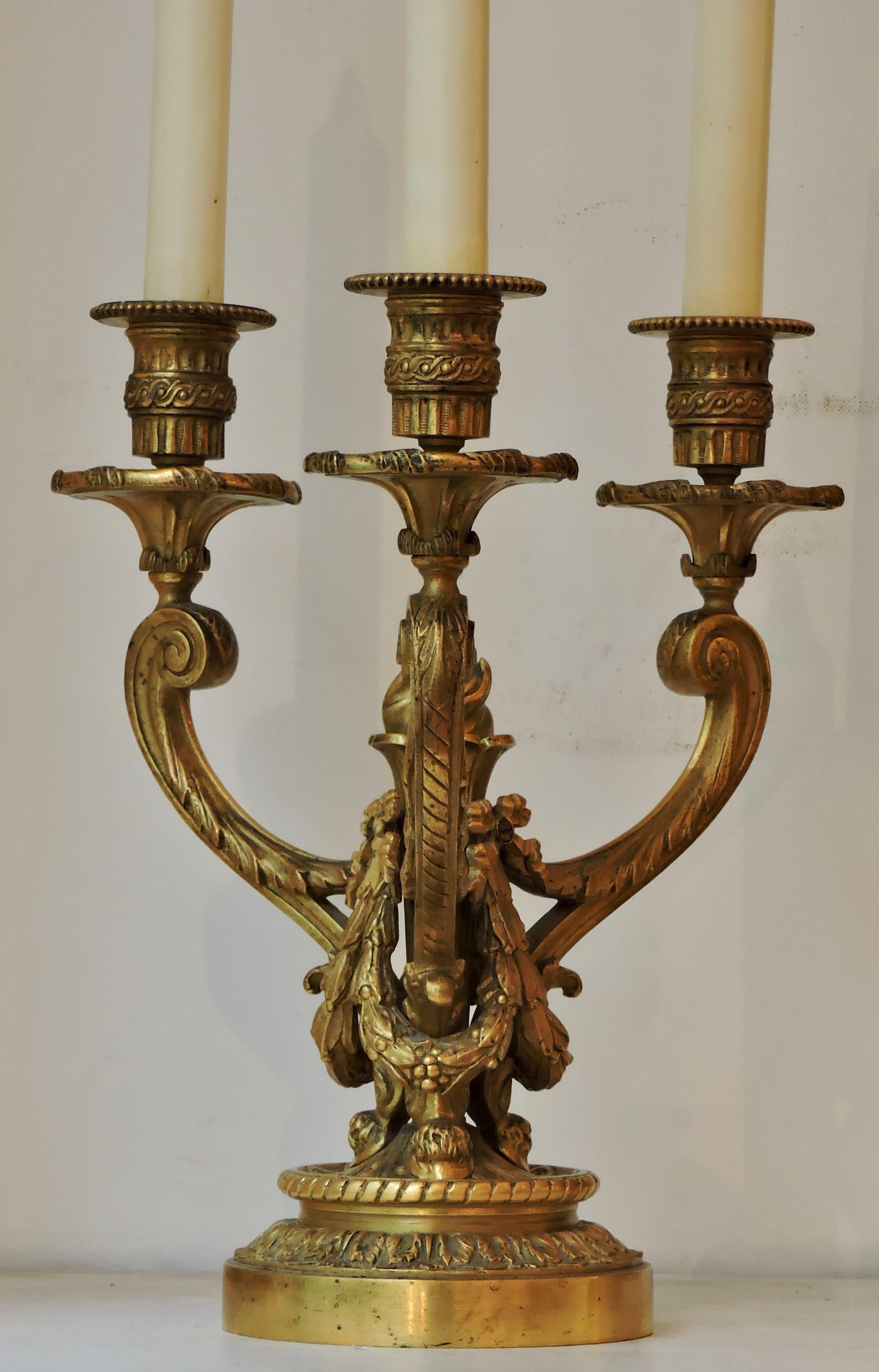 19th Century Pair of Ormolu Three-Lights Candelabras In Good Condition In Saint-Ouen, FR