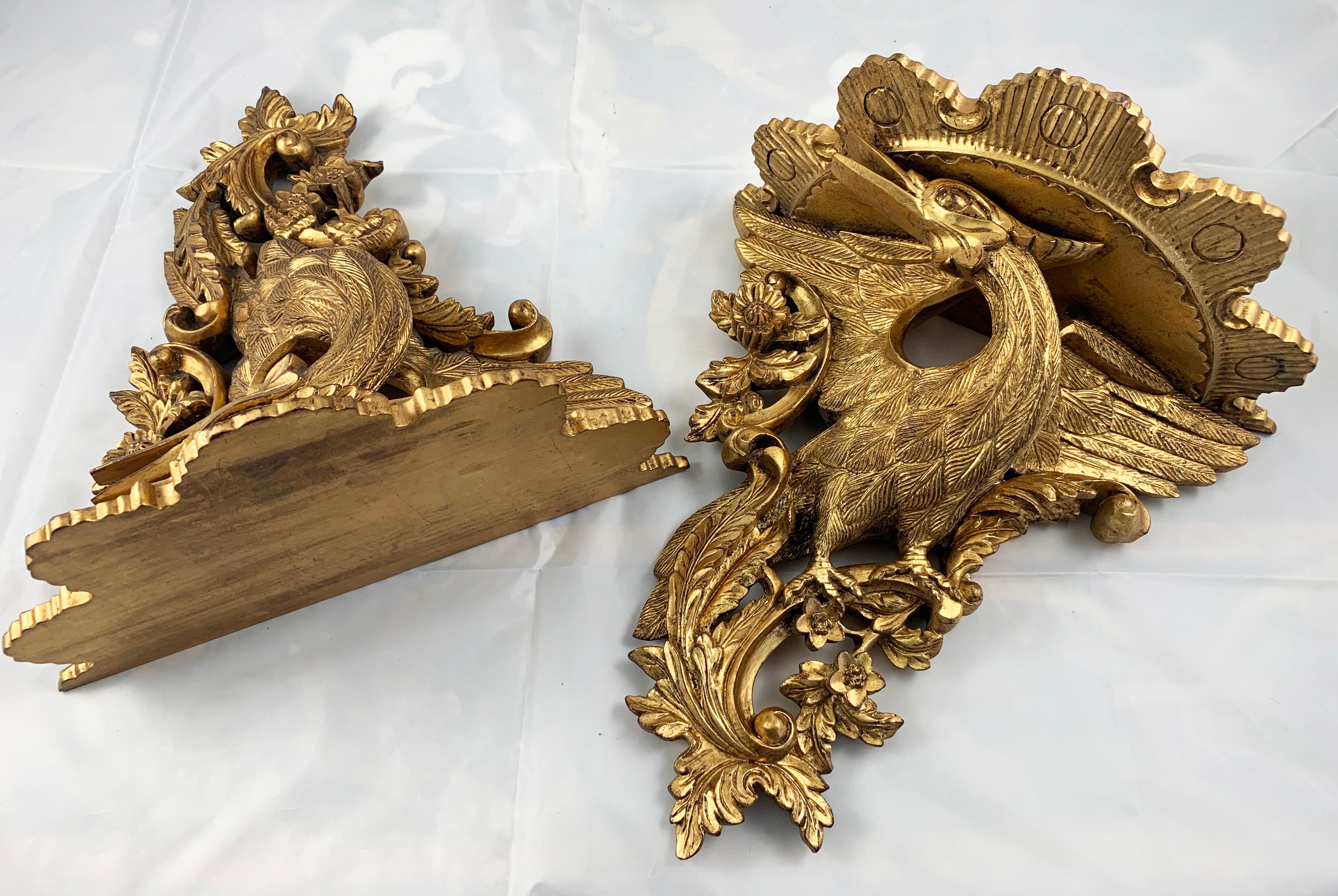 19th Century Pair of Ornate Carved Wood Gilt Wall Brackets For Sale 4