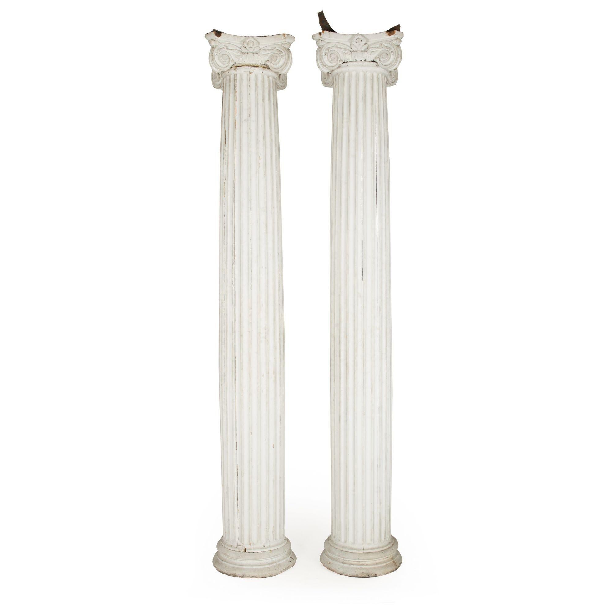 Neoclassical 19th Century Pair of Painted Wood Full-Length Columns w/ Ionic Capitals
