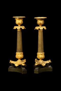 19th Century Pair of Patinated and Gilded Bronze Lion Feet Tripodal Candlesticks