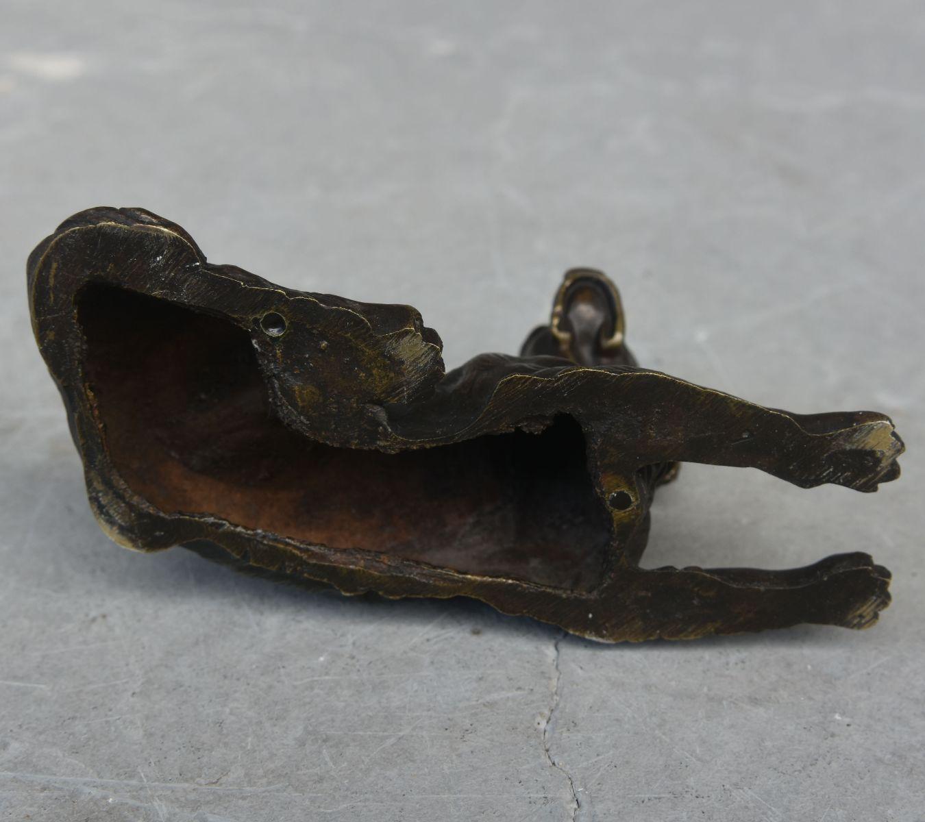 Bronze Paire de chiens de chasse pointues du 19ème siècle, bronze animal du 19ème siècle en vente