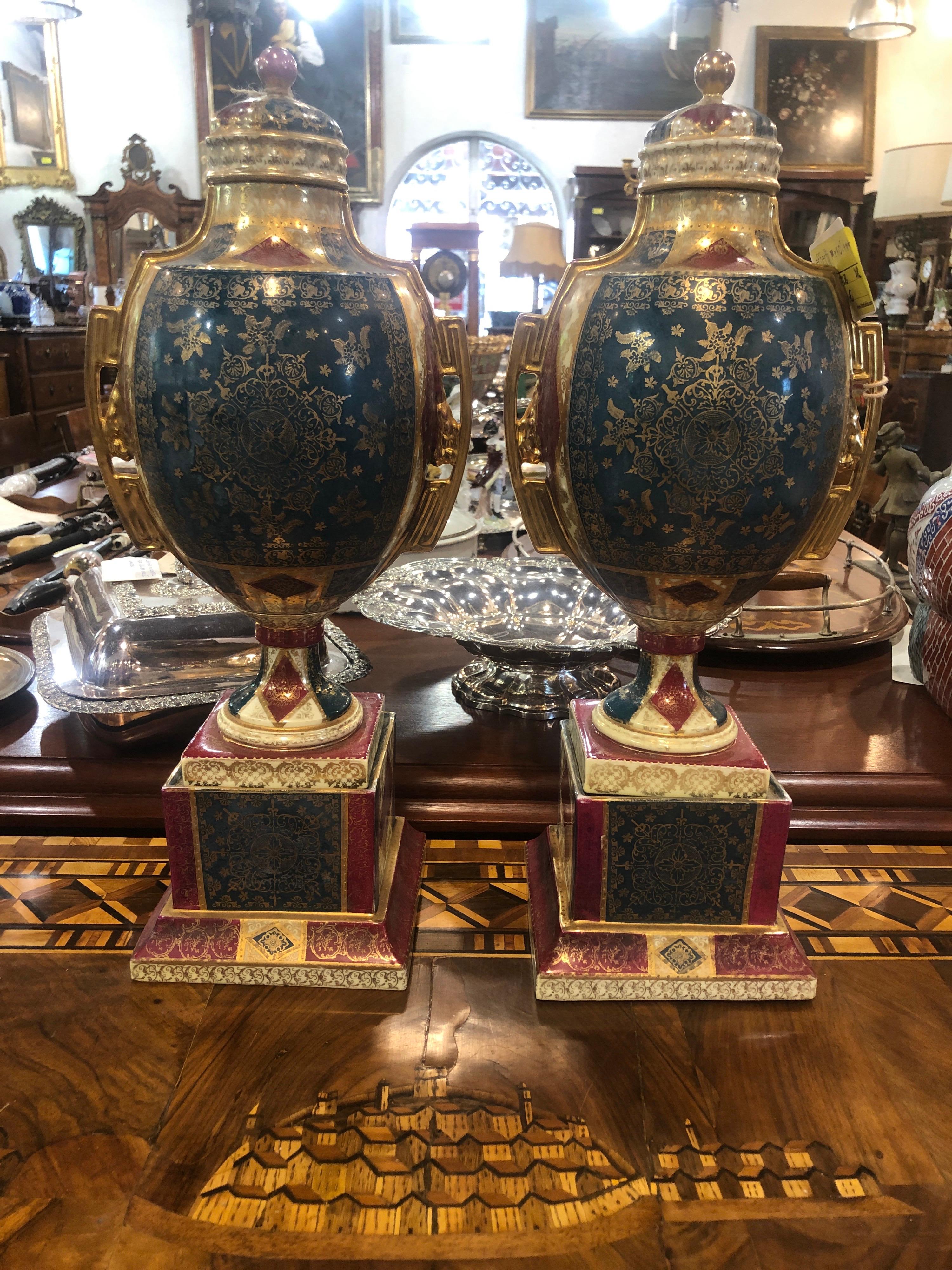 19th Century Pair of Porcelain Painted and Gilded Vienna Vases, 1880s 3