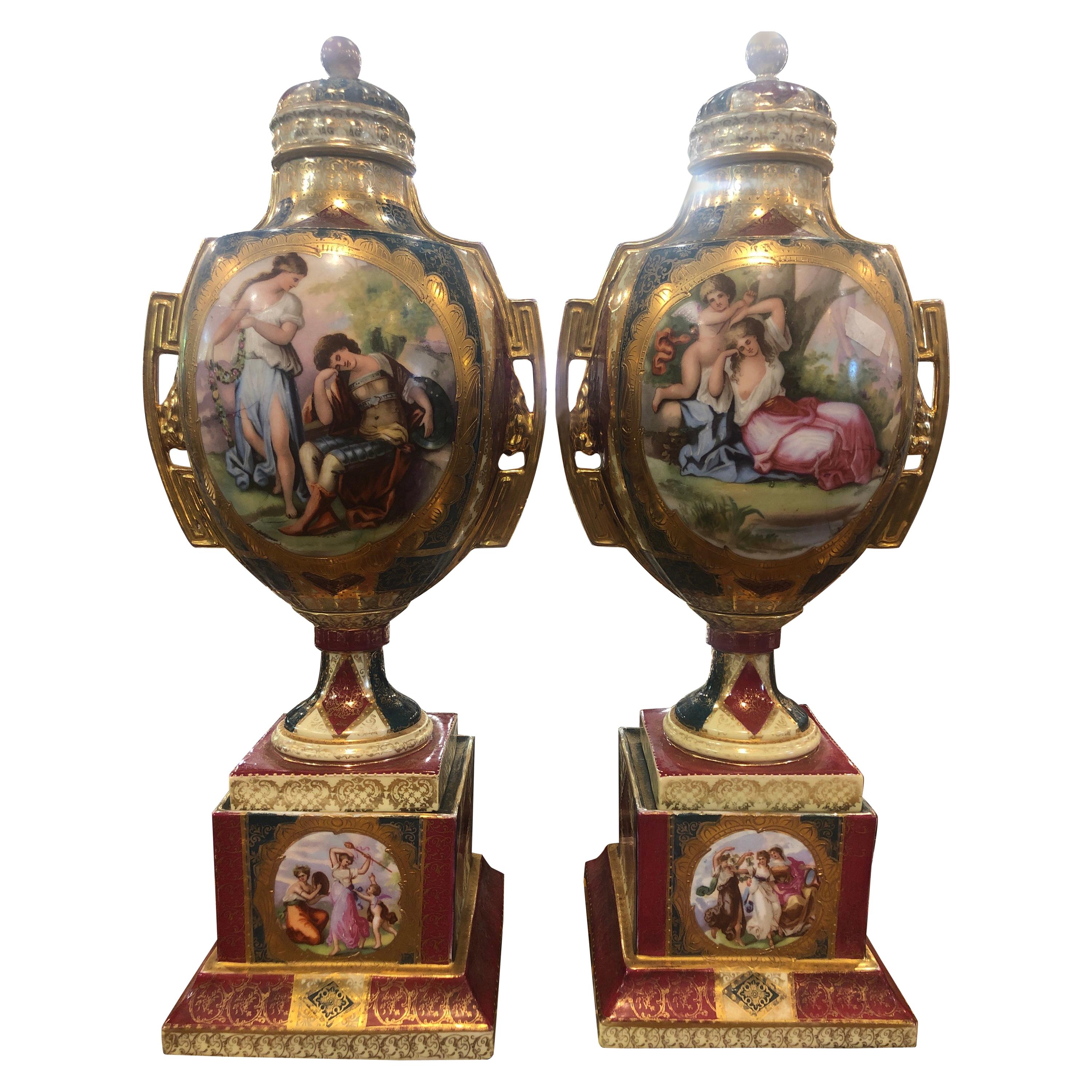 19th Century Pair of Porcelain Painted and Gilded Vienna Vases, 1880s