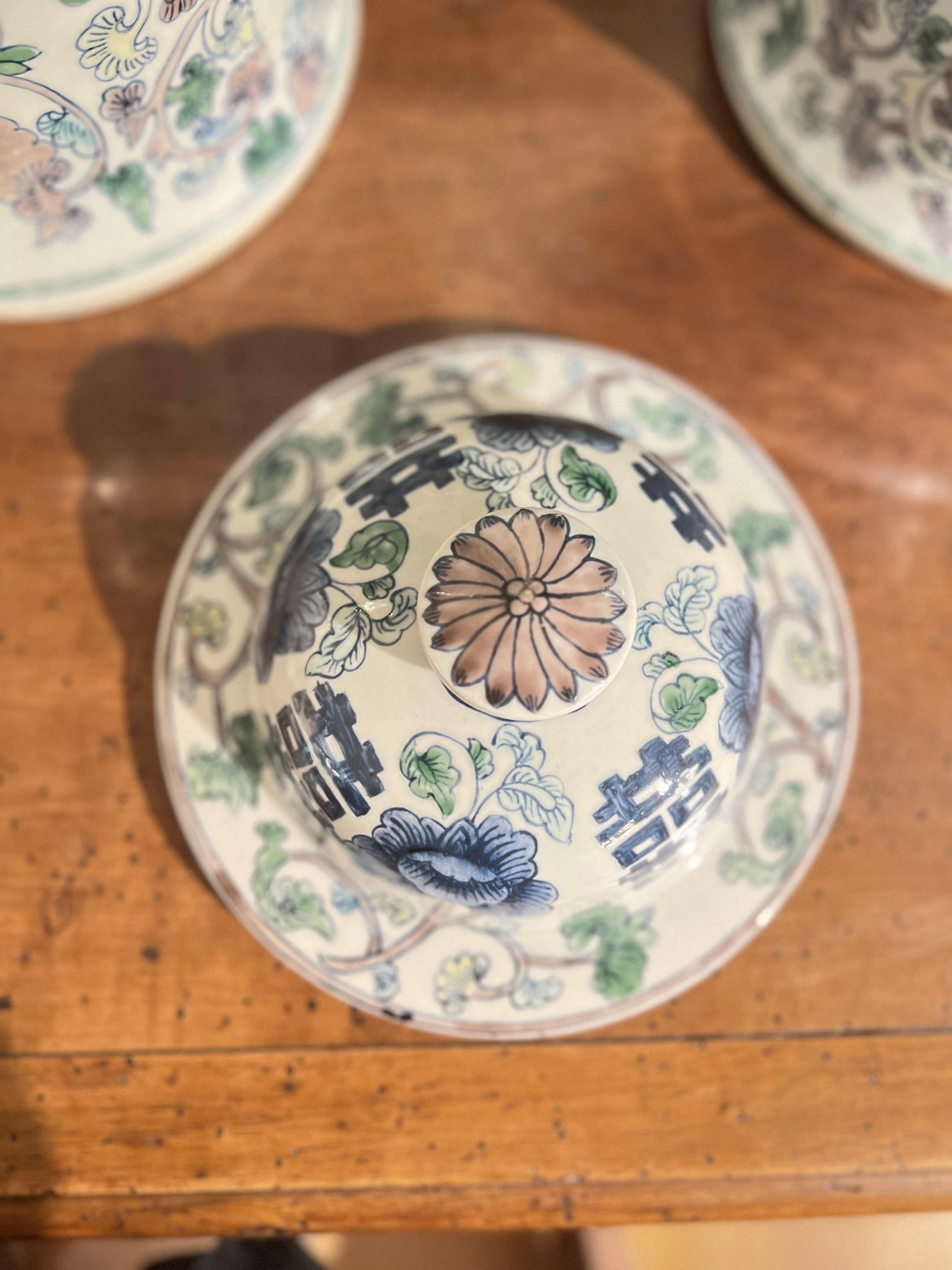 par de vasijas de porcelana del periodo qing del siglo xix en Bueno estado para la venta en Firenze, FI