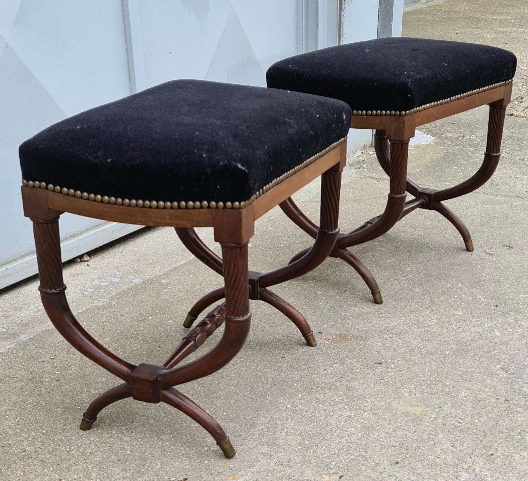 A French 19th Century Pair of Restauration Curule Stools 3