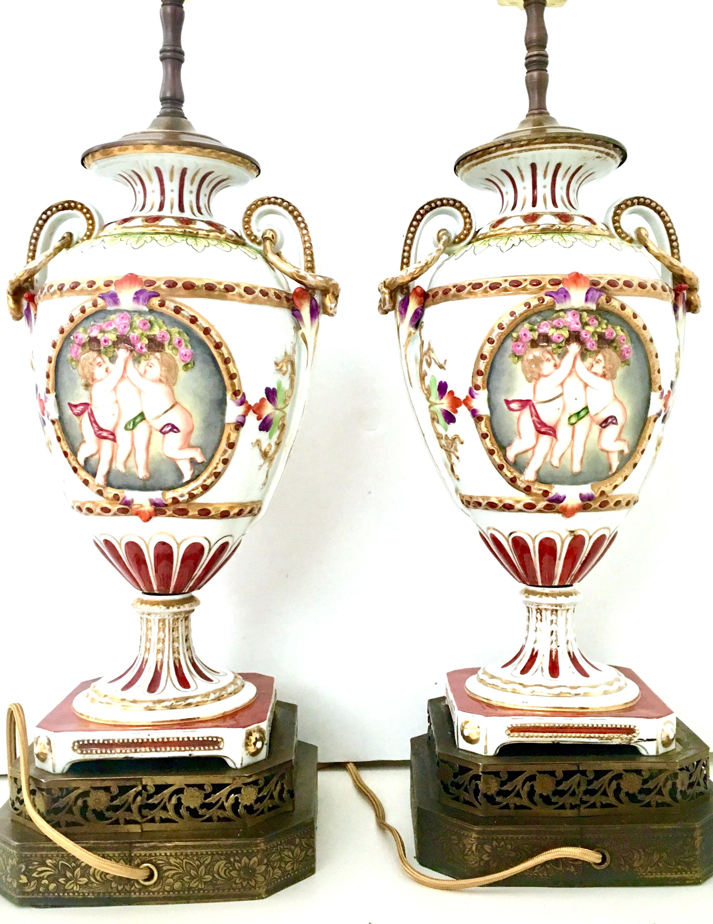Brass 19th Century Pair Of Royal Vienna Style Porcelain Hand-Painted Portrait Lamps For Sale