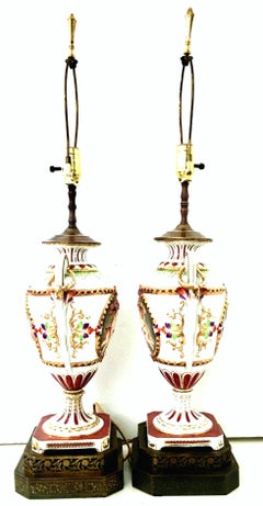 19th Century Pair of Royal Vienna Style Porcelain Hand Painted Portrait Lamps