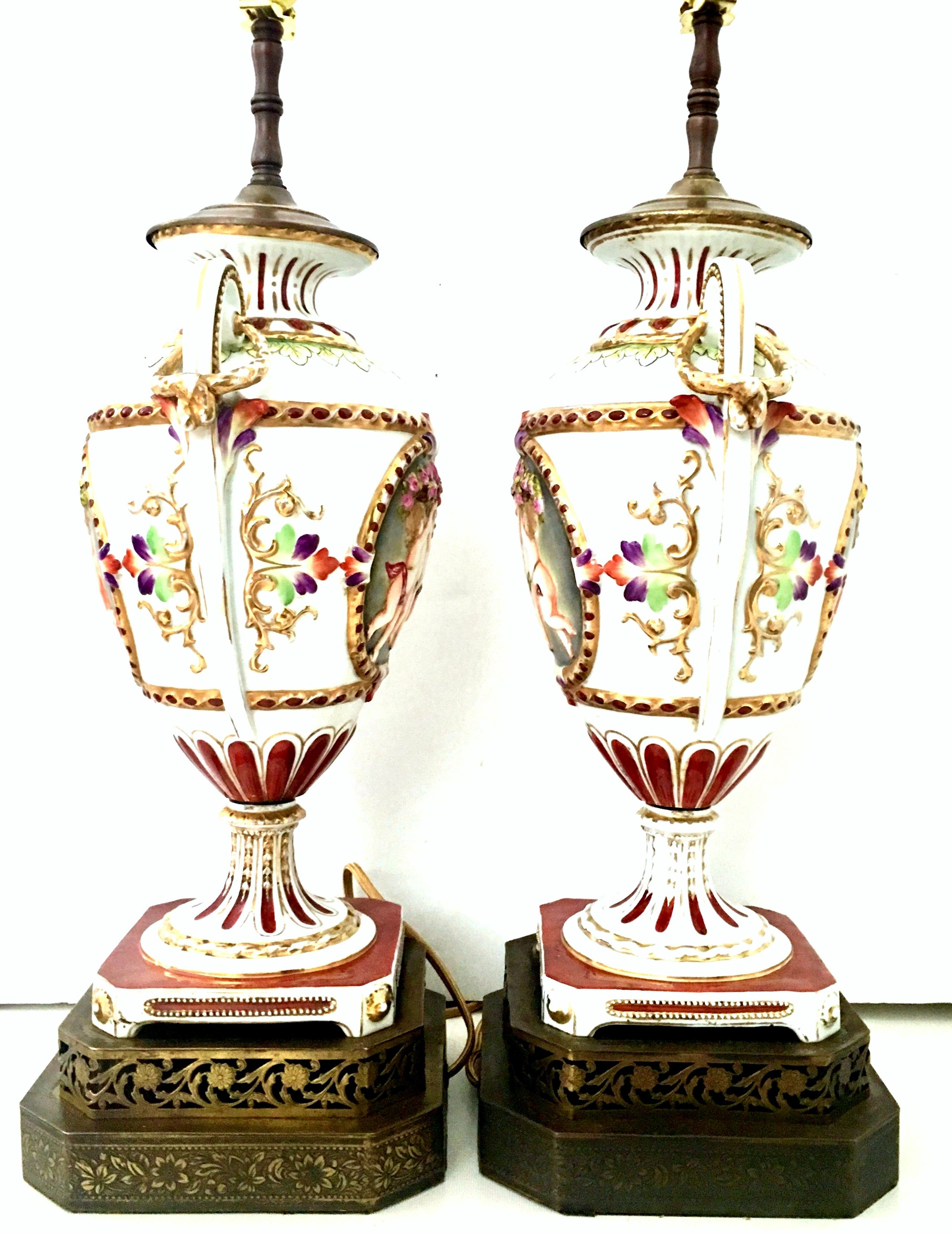 Gilt 19th Century Pair of Royal Vienna Style Porcelain Hand Painted Portrait Lamps For Sale