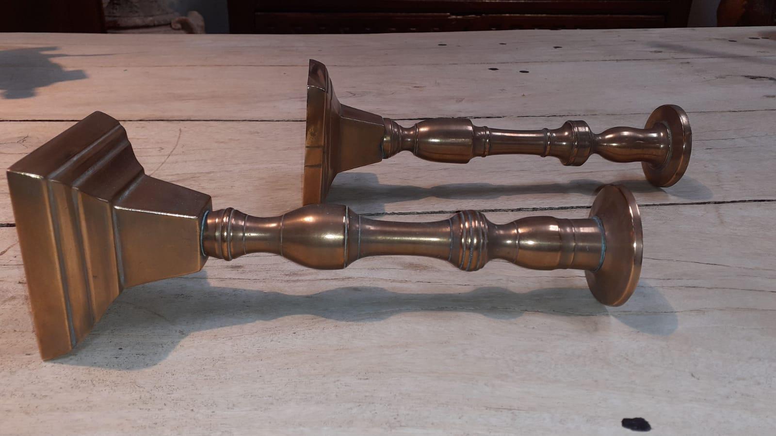 19th Century Pair of Spanish Bronze Candleholders  In Good Condition In Marbella, ES