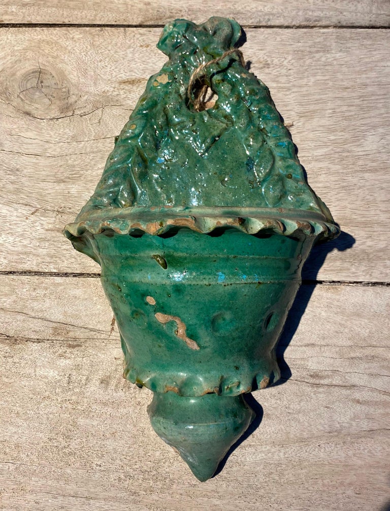 19th Century Pair of Spanish Green Glazed Ceramic Wall Hanging Pots at