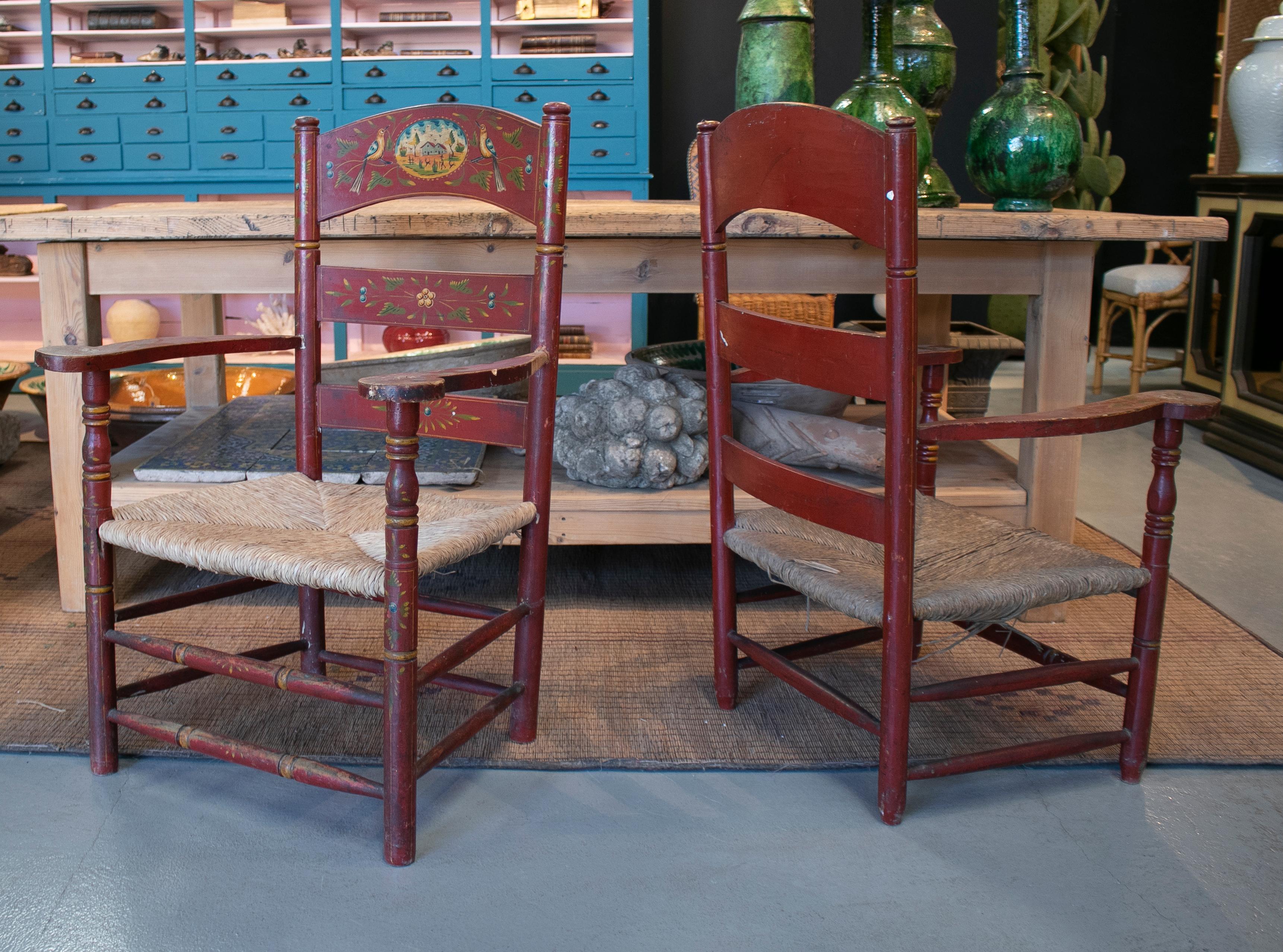 19th Century Pair of Spanish Hand Decorated Rope Bottomed Wooden Armchairs In Good Condition In Marbella, ES