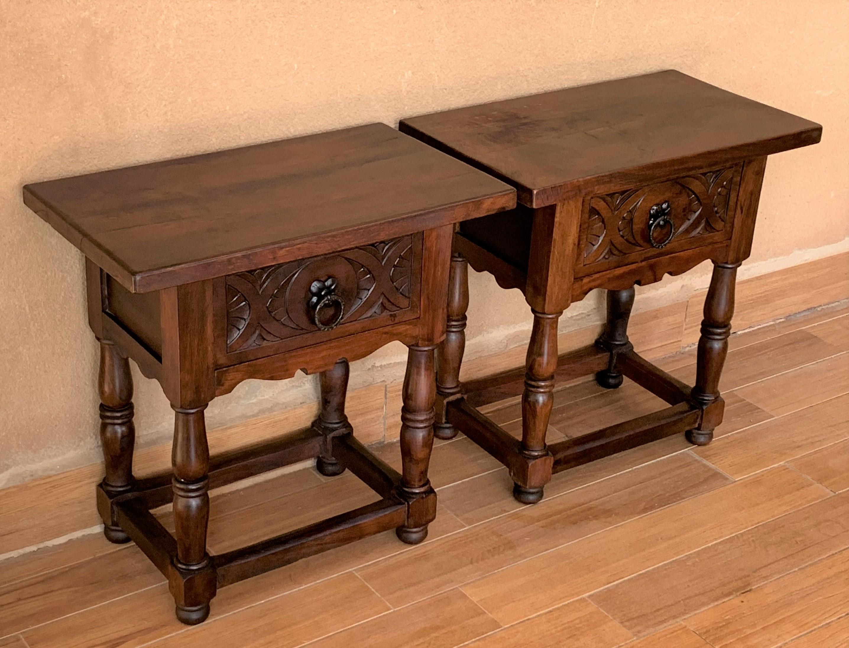 Spanish Colonial 19th Century Pair of Spanish Nightstands with Carved Drawer and Iron Hardware