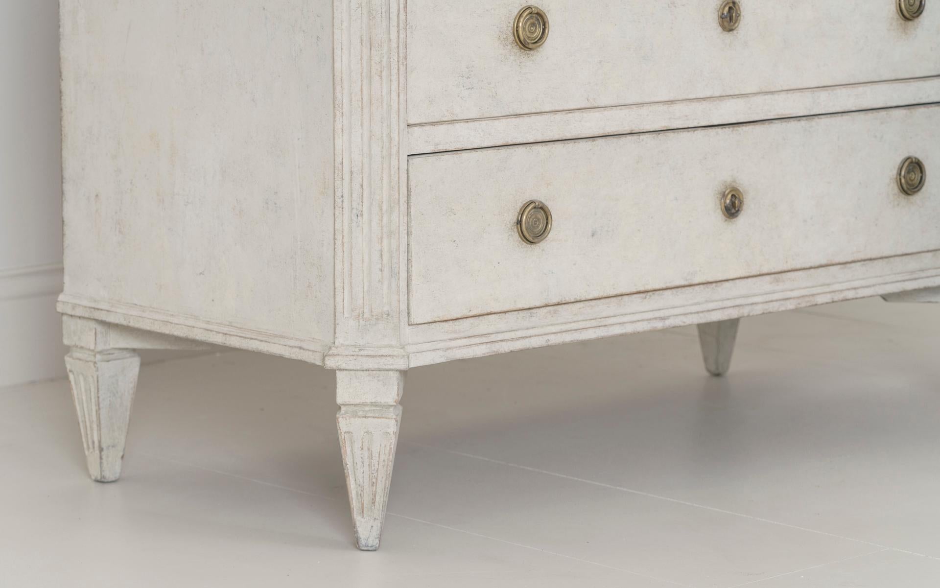Hand-Crafted 19th Century Pair of Swedish Gustavian Bedside Commodes
