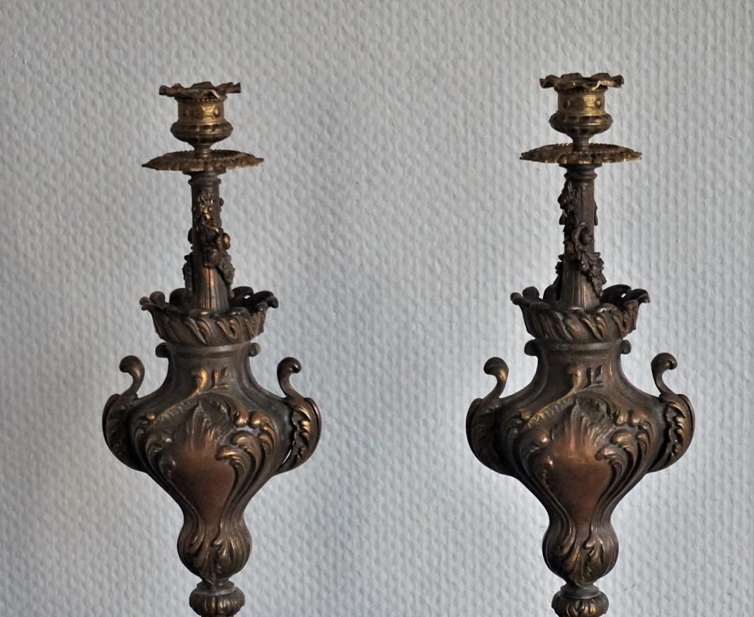 French 19th Century Pair of Tall Classical Bronze Urn Candleholders on Red Marble Base