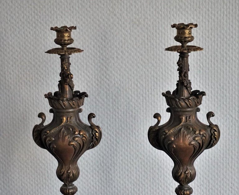 French 19th Century Pair of Tall Classical Bronze Urn Candleholders on Red Marble Base For Sale
