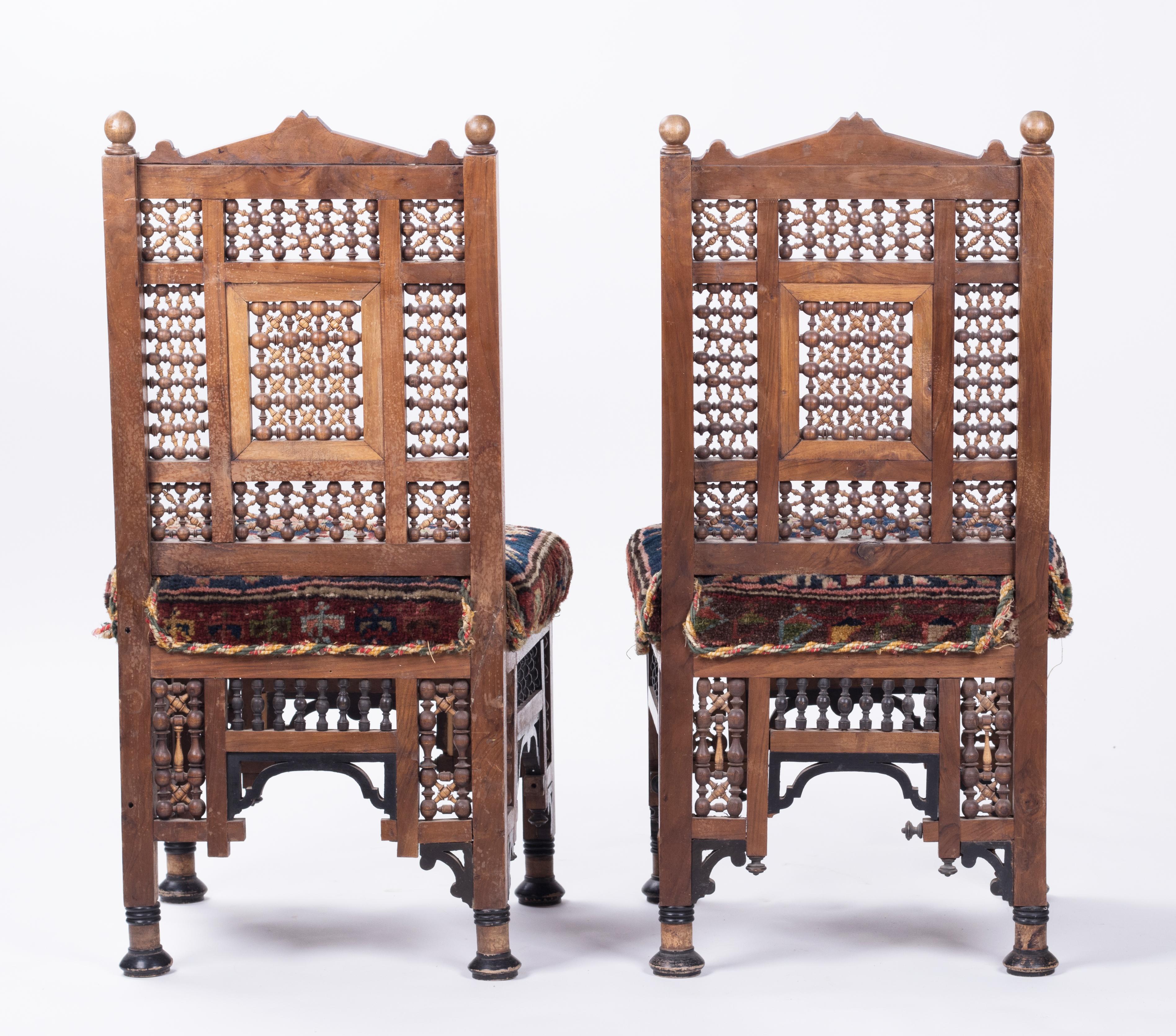19th Century Pair of Turkish Richly Decorated Hand Carved Wooden Chairs In Good Condition In Marbella, ES