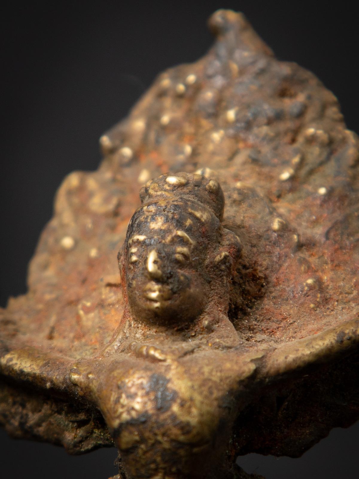 Paire de deux statues de Garuda népalaises en bronze ancien du 19ème siècle en vente 7
