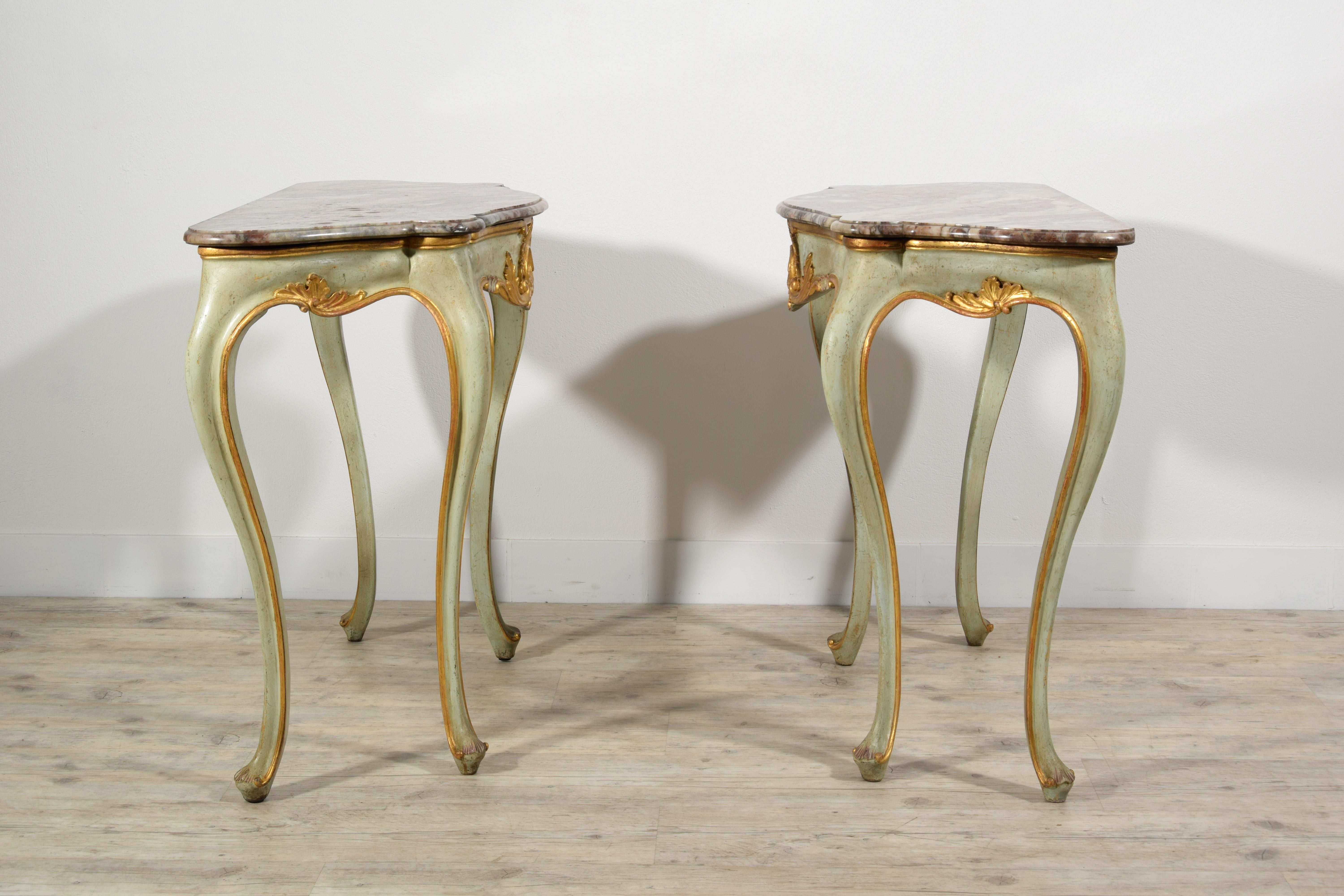 19th Century, Pair of Venetian Louis XV style Lacquered Woos Consoles For Sale 15