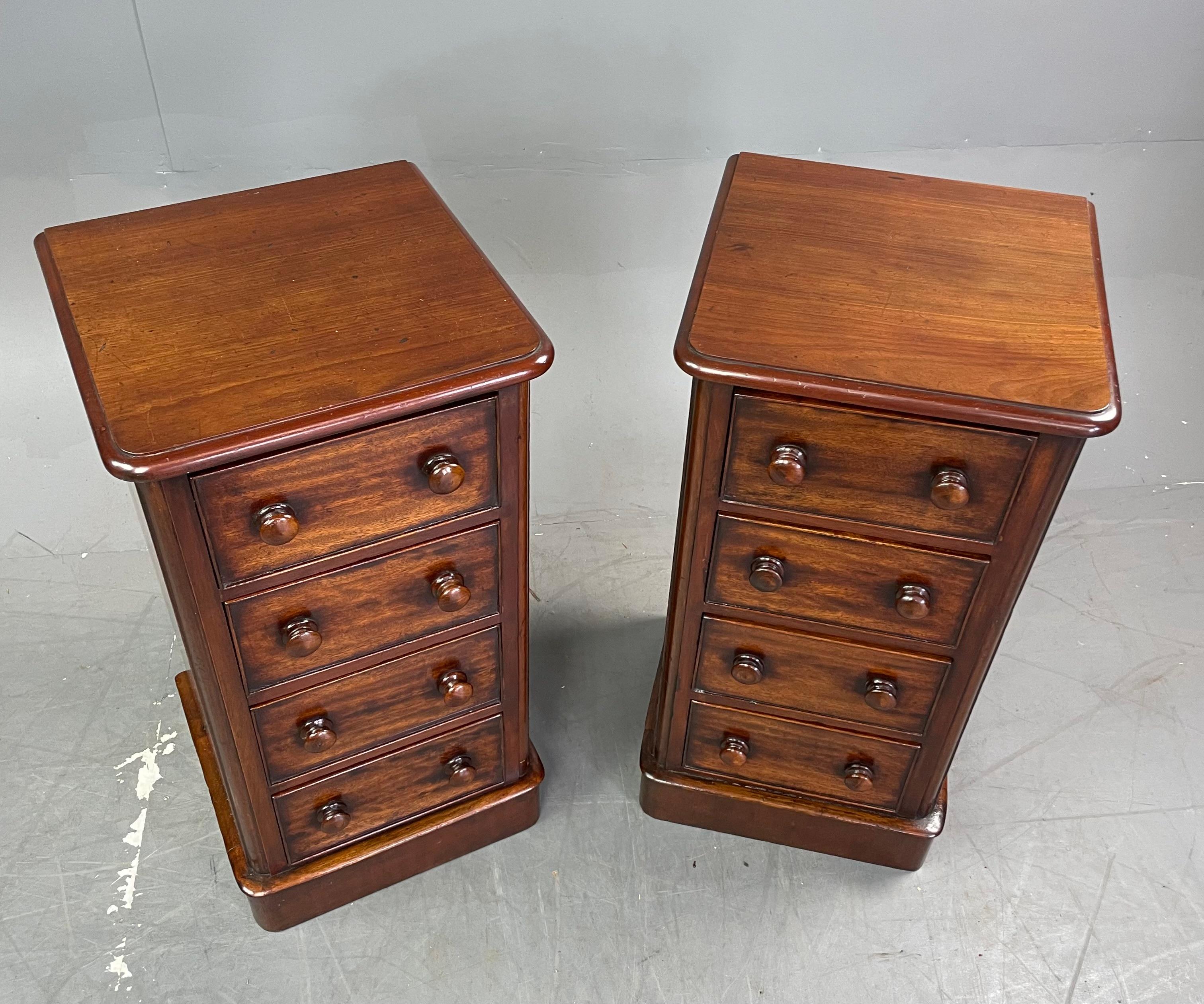 19th century pair of Victorian bedside chests of drawers nite lockers  2