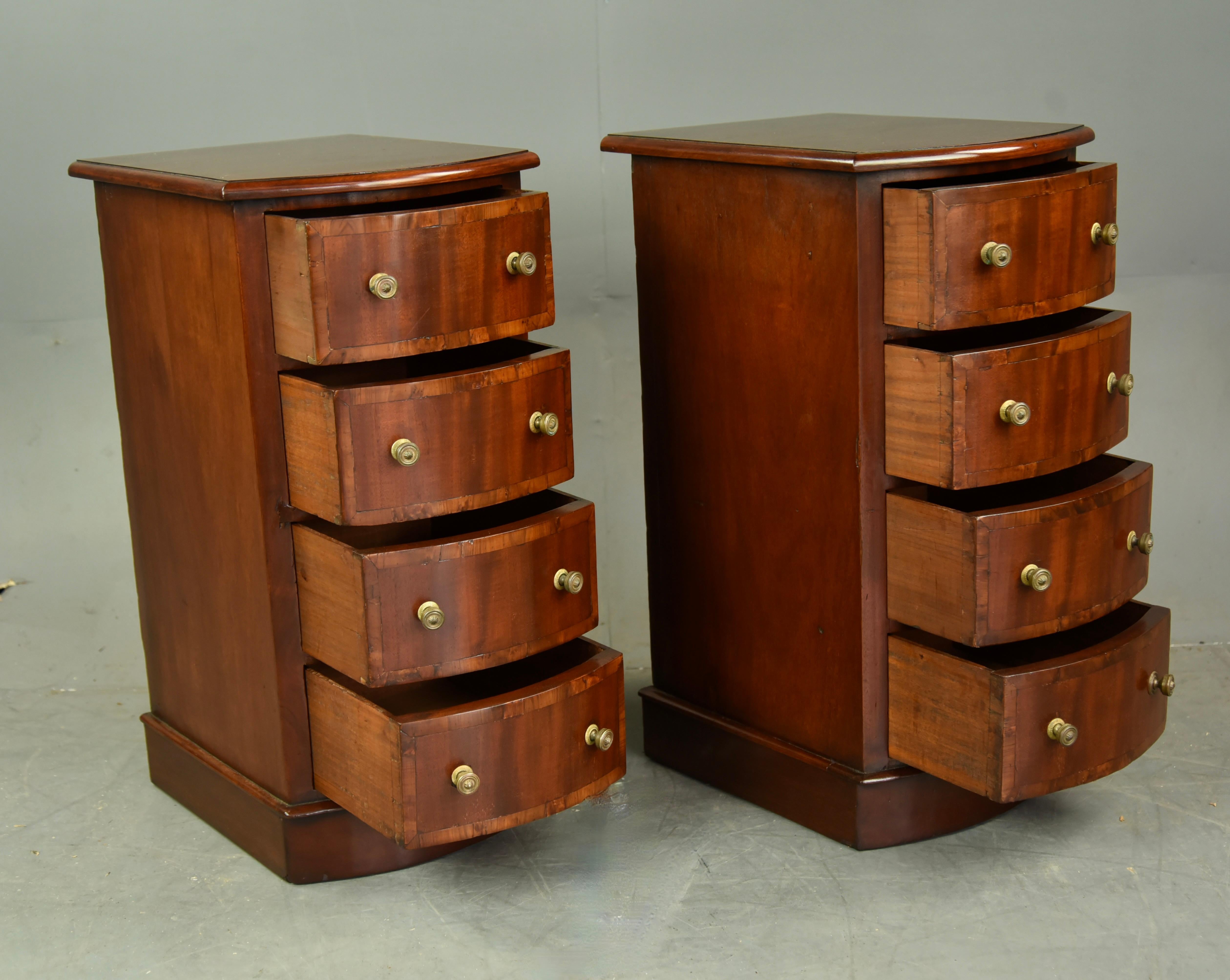 Late 19th Century 19th century pair of Victorian bow front bedside chests of drawers 