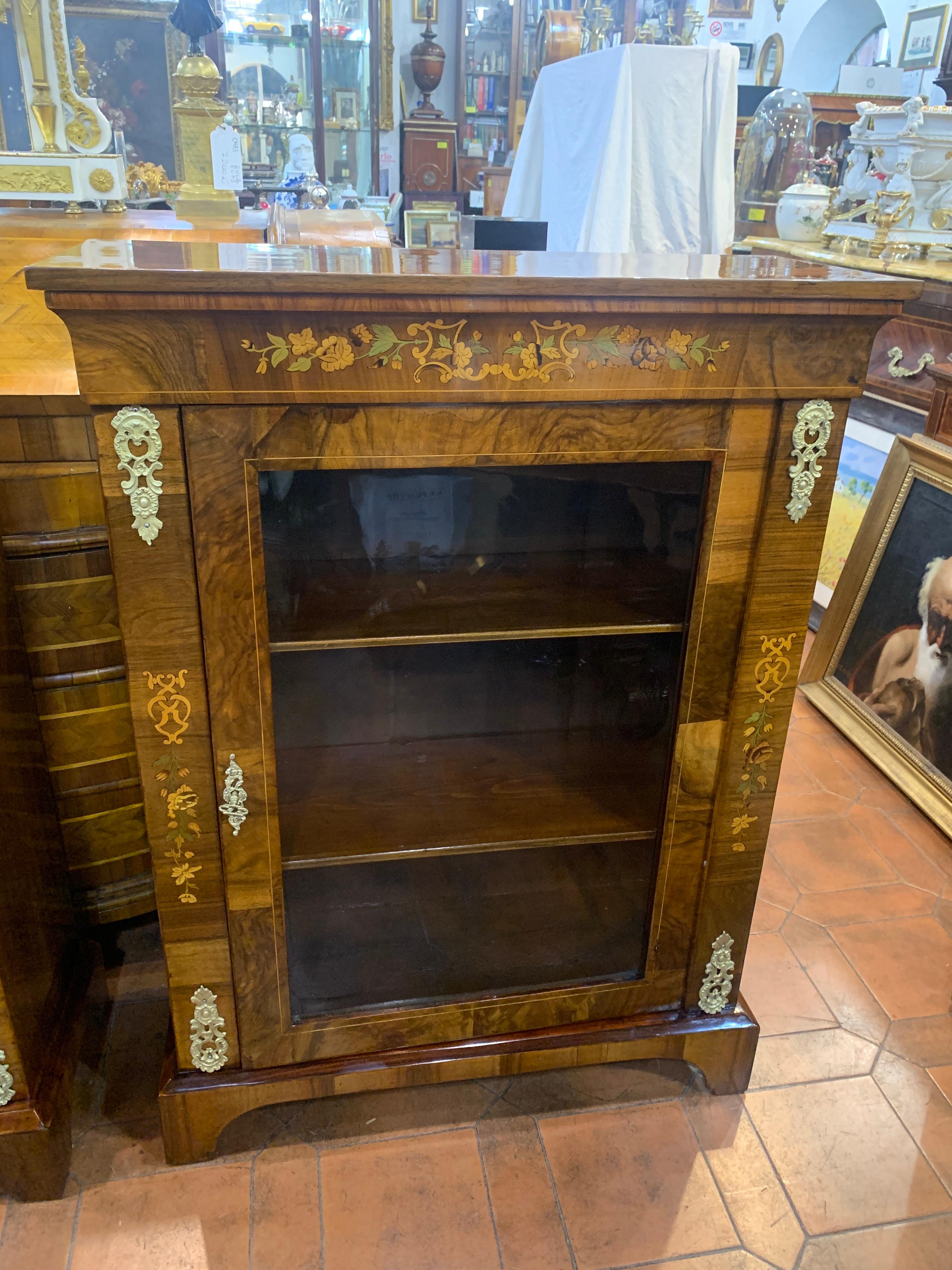 English 19th Century Pair of Victorian Pier Cabinet Walnut Inlaid, 1870s