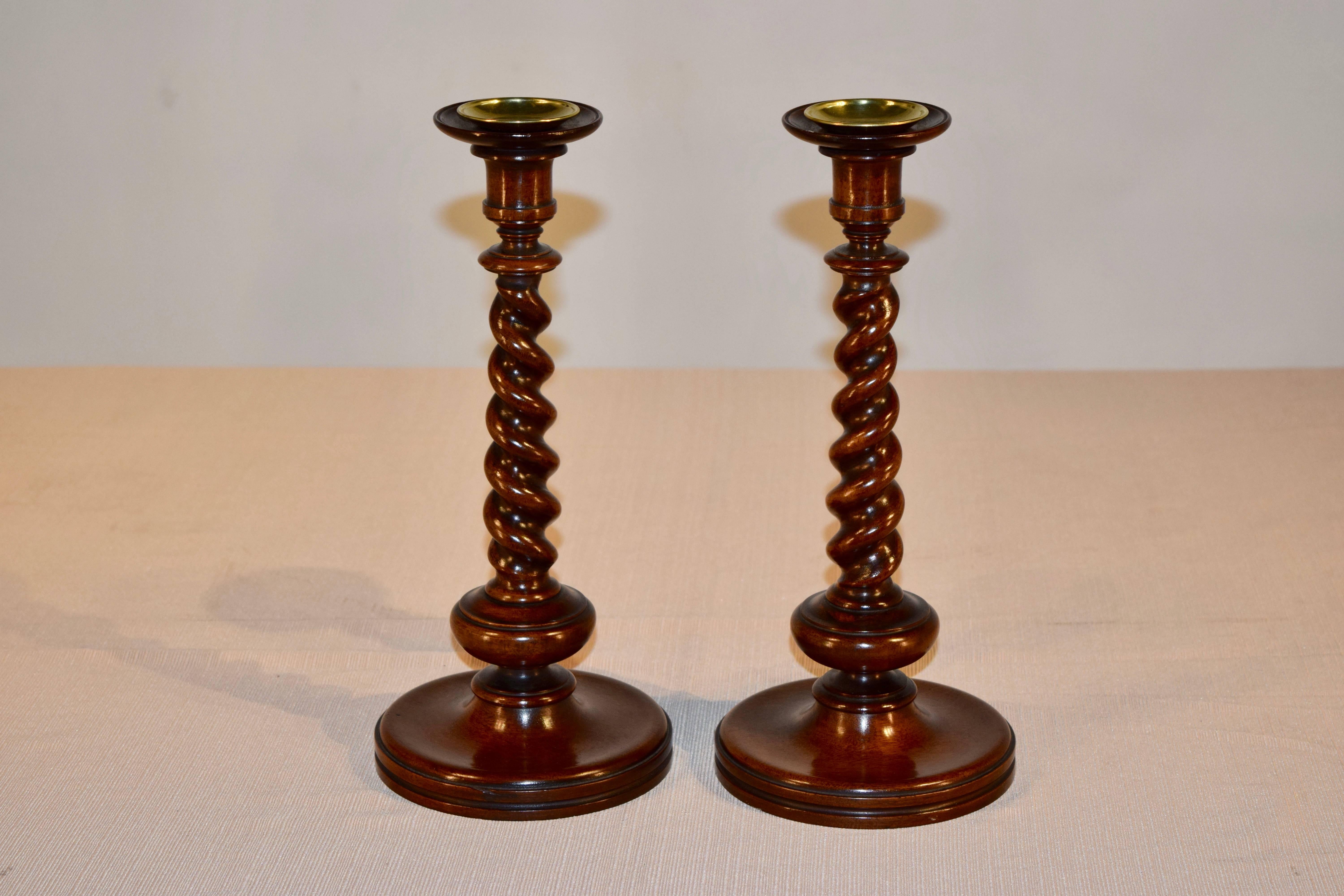 Victorian 19th Century Pair of Walnut Candlesticks