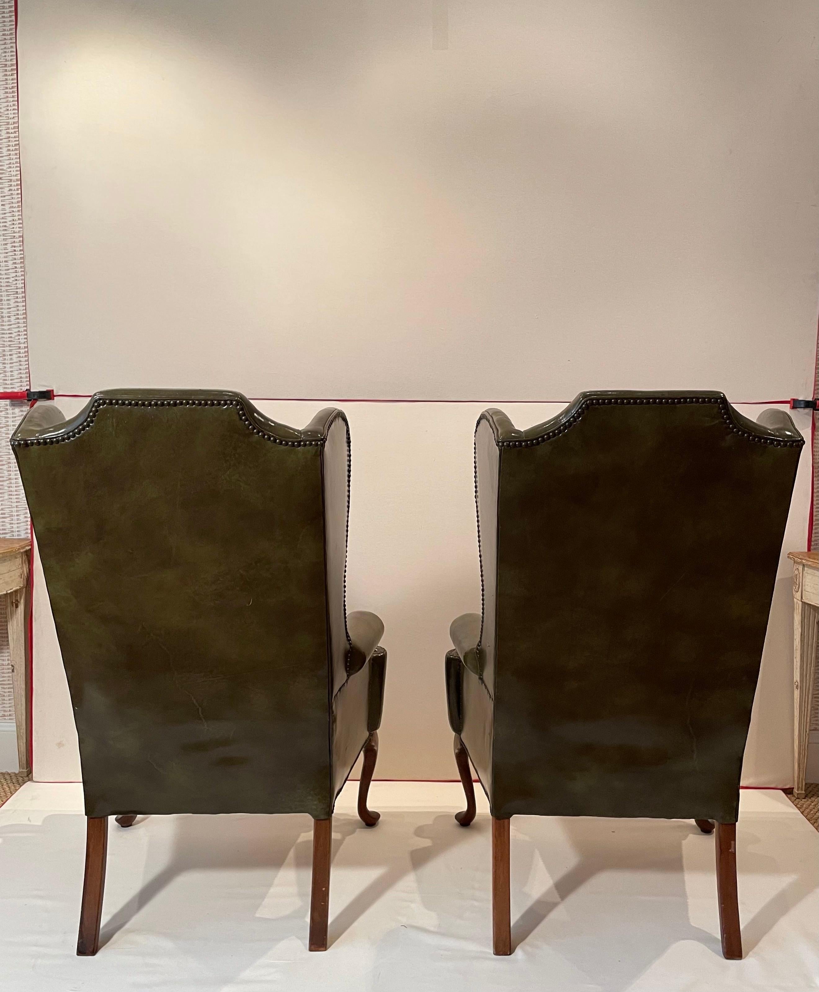 English 19th Century Pair of Walnut Wing Armchairs in Olive Green Leather