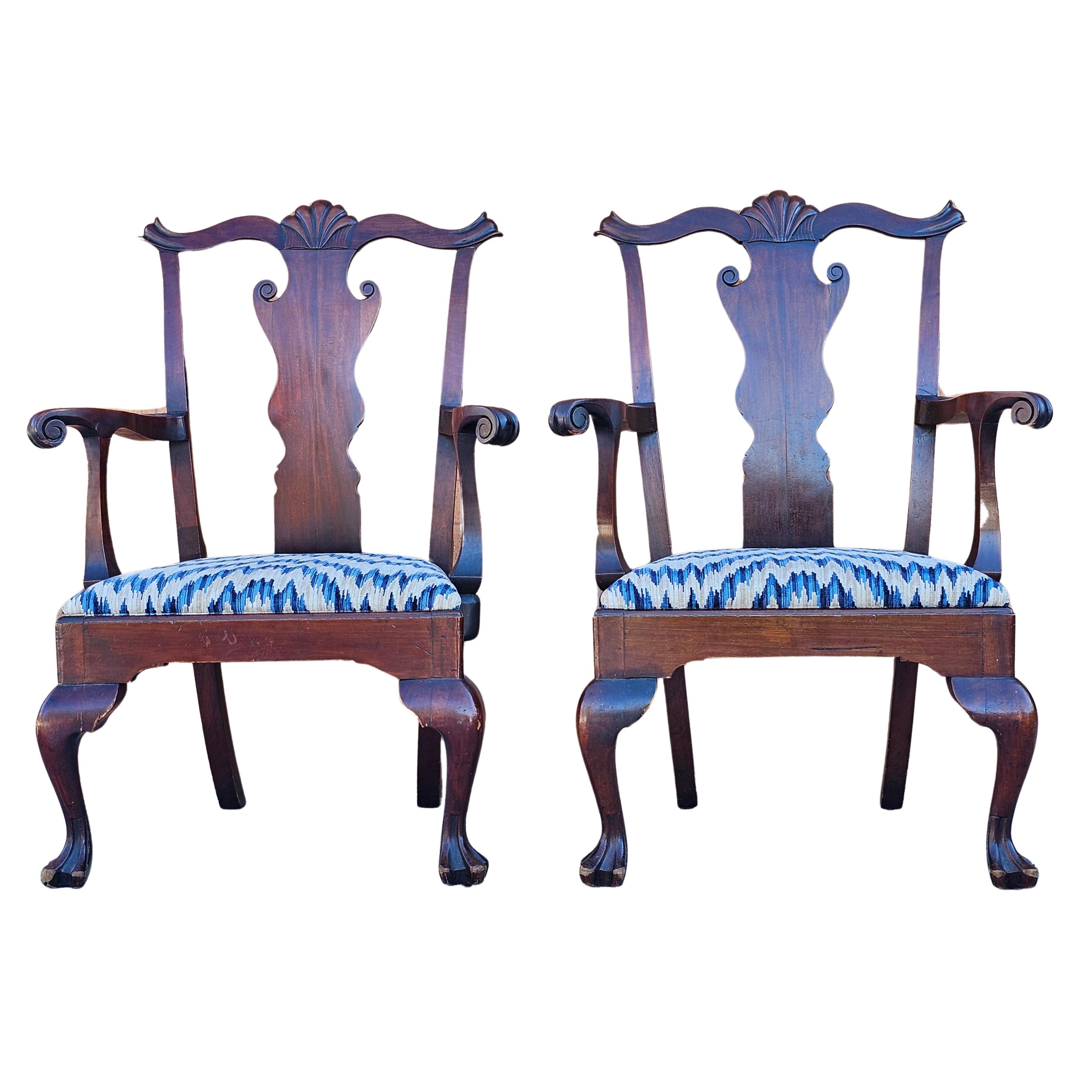 19th Century Pair Philadelphia Chippendale Mahogany Upholstered Seat Armchairs For Sale