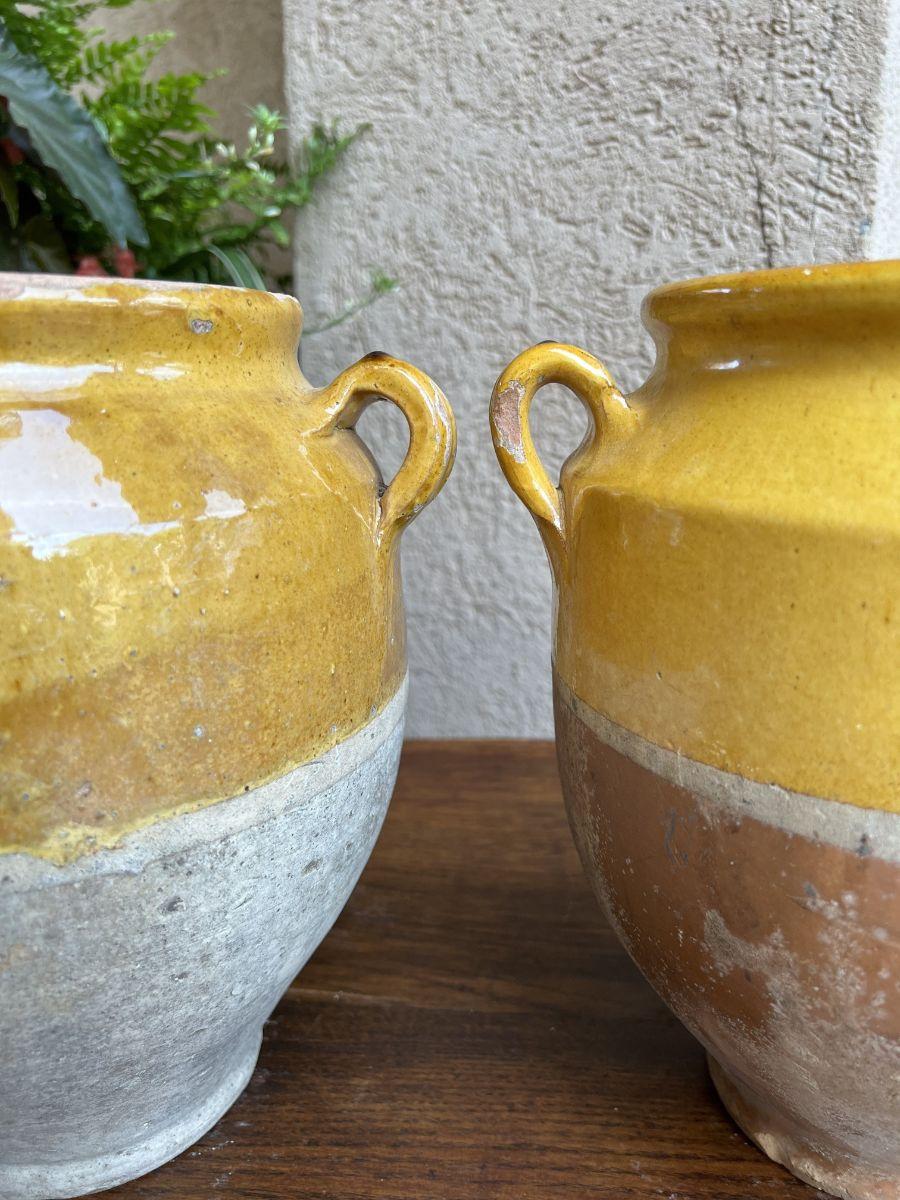 Ensemble ancien de 2 Confit Pots à confiture français en poterie émaillée jaune - Urne de ferme provinciale en vente 6