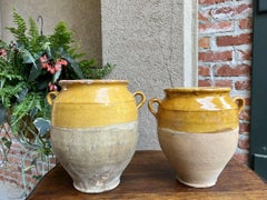 Ensemble ancien de 2 pots à confiture français en poterie émaillée jaune provinciale vers 1880