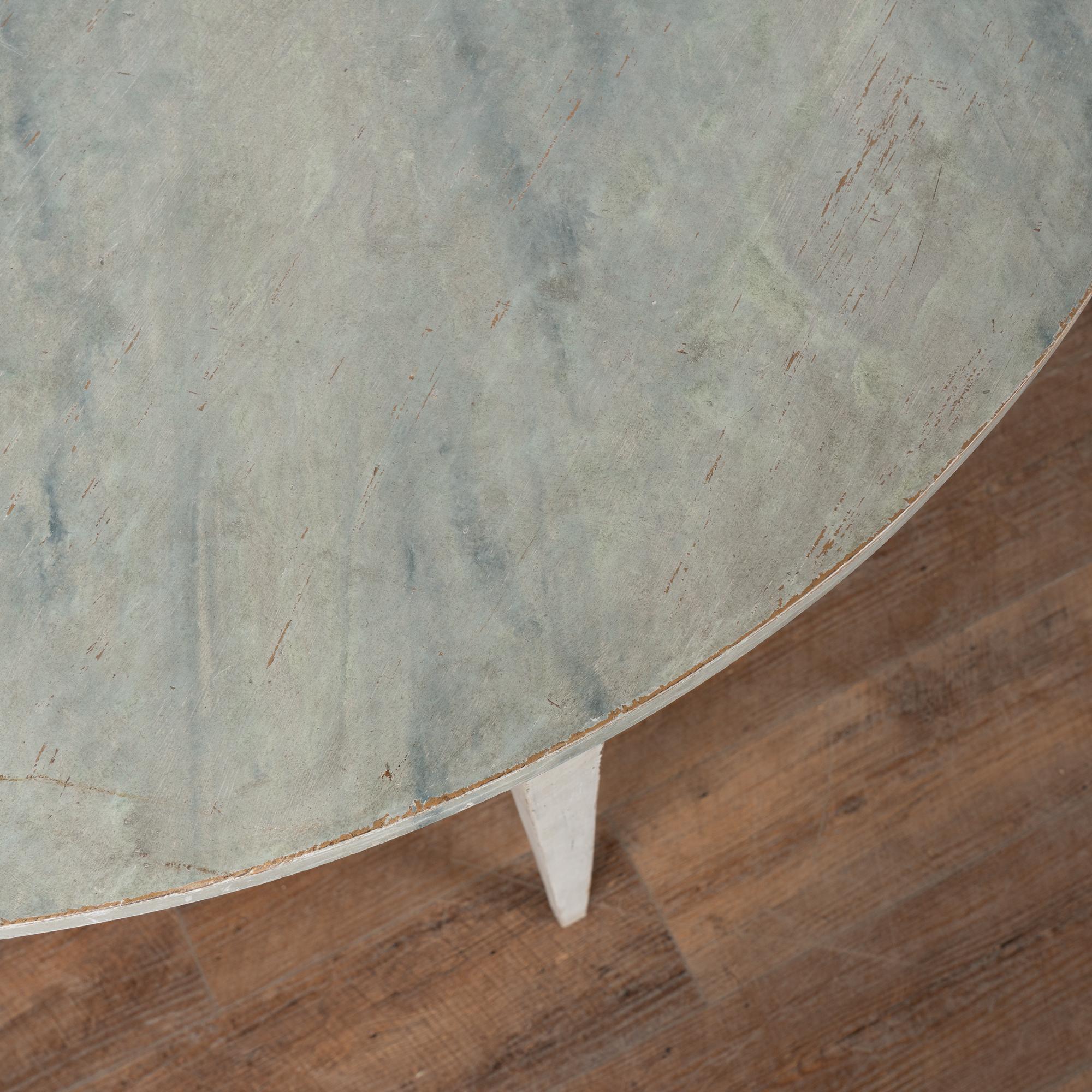 19th Century Pair, Swedish Gustavian White Demi Lune Side Tables Consoles For Sale 2