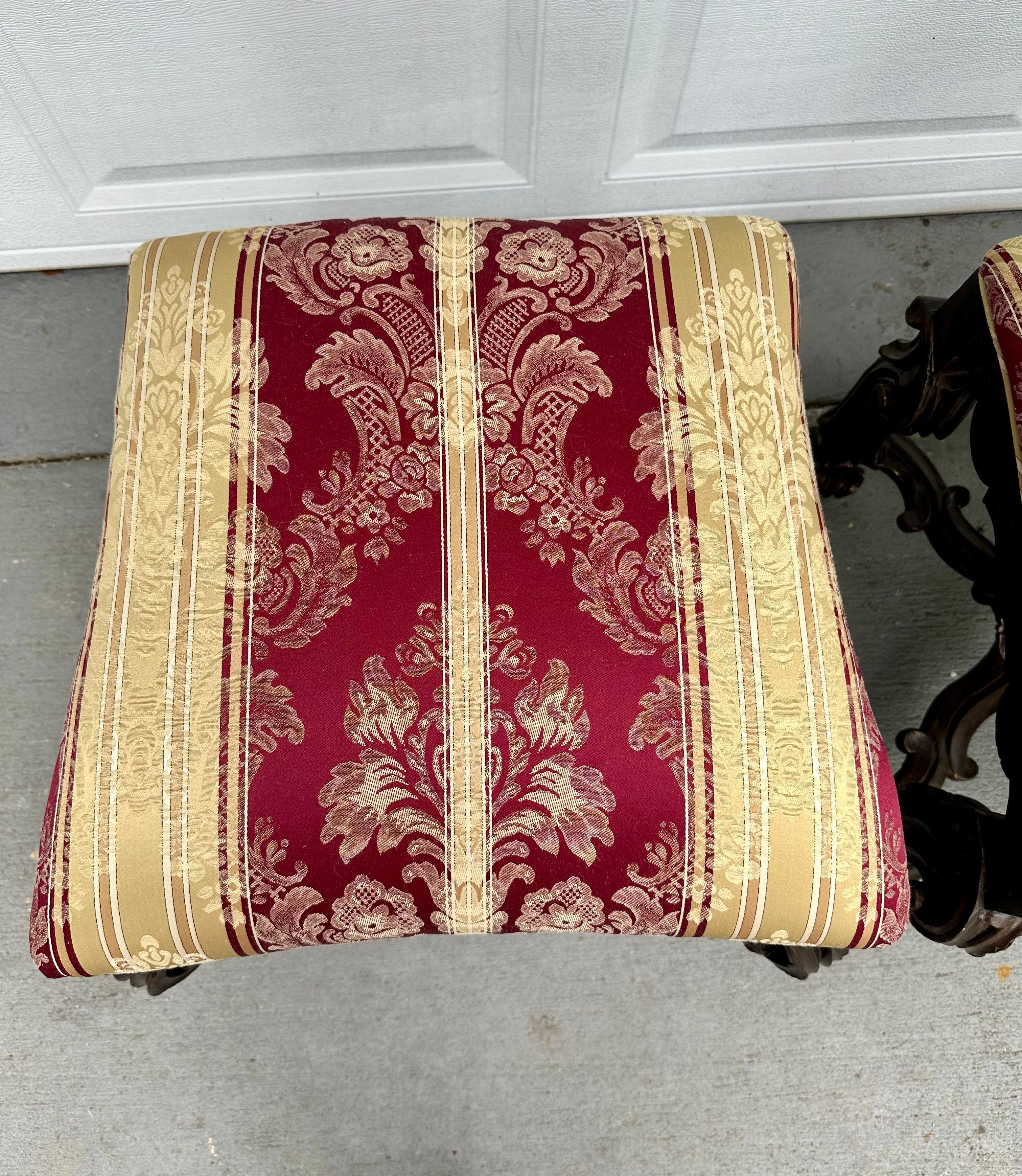 Paire de tabourets toscans Renaissance Revival du 19ème siècle en vente 3