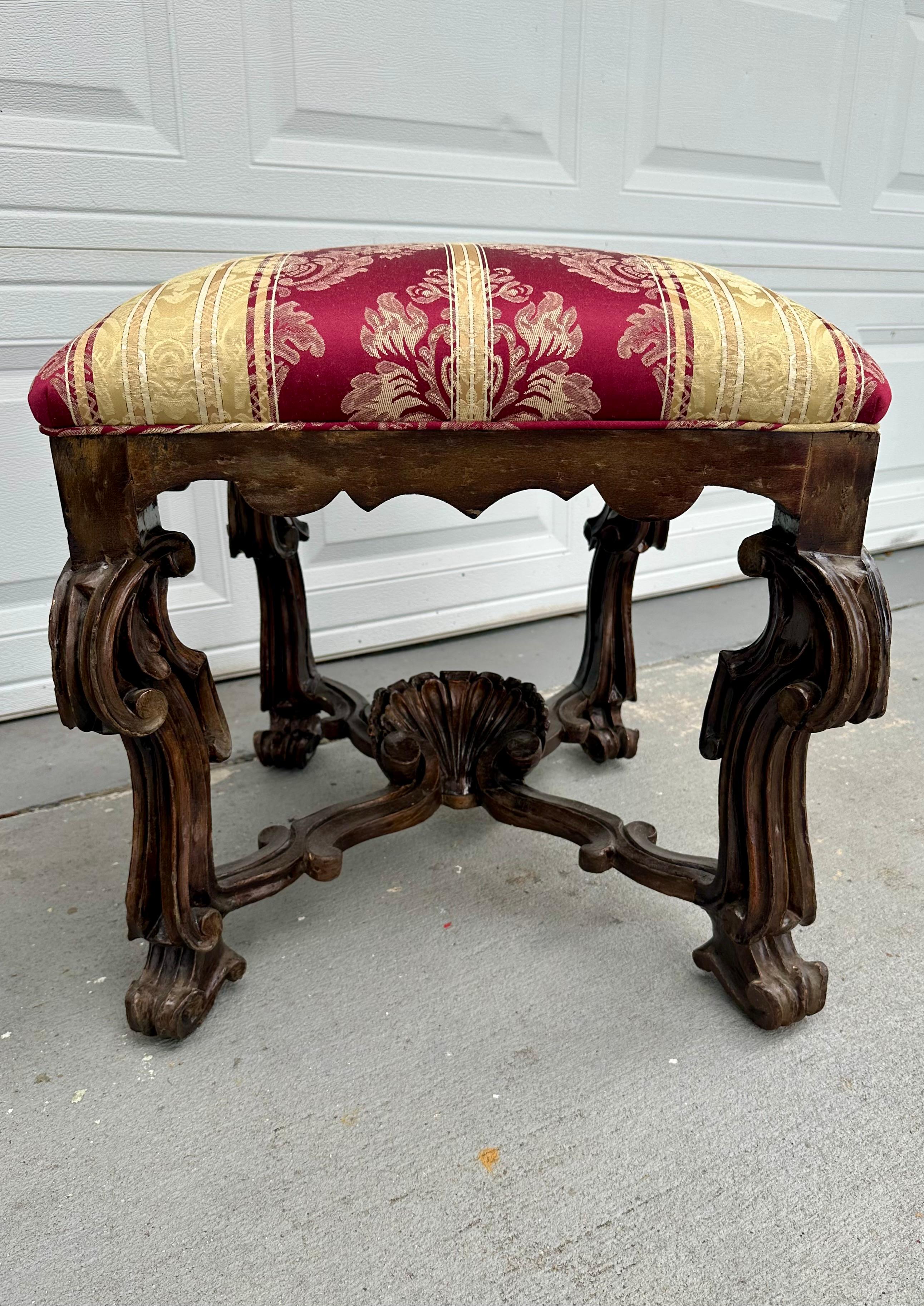 XIXe siècle Paire de tabourets toscans Renaissance Revival du 19ème siècle en vente