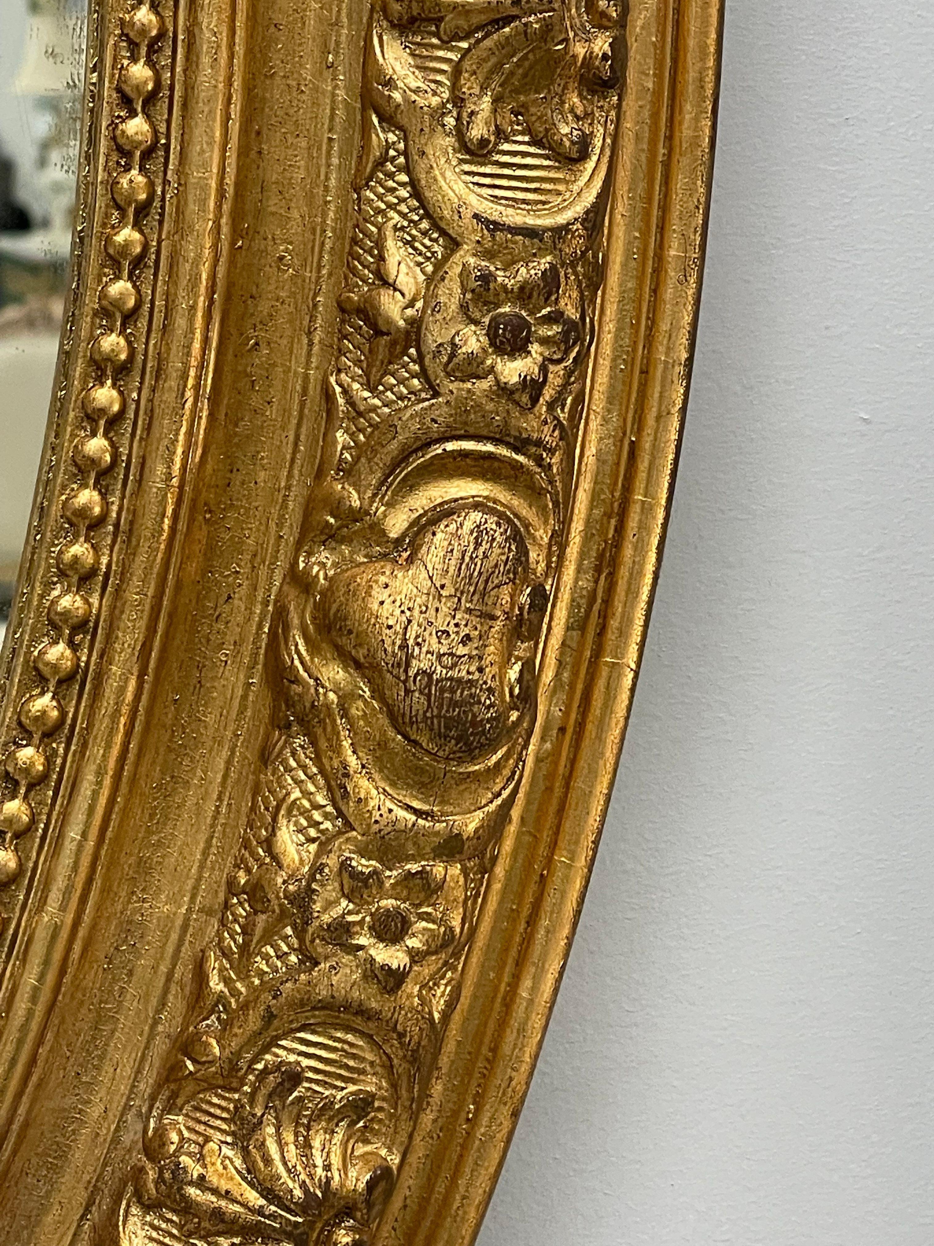 19th Century Palatial Giltwood Wall or Console Mirror Adorning Three Cherubs For Sale 6