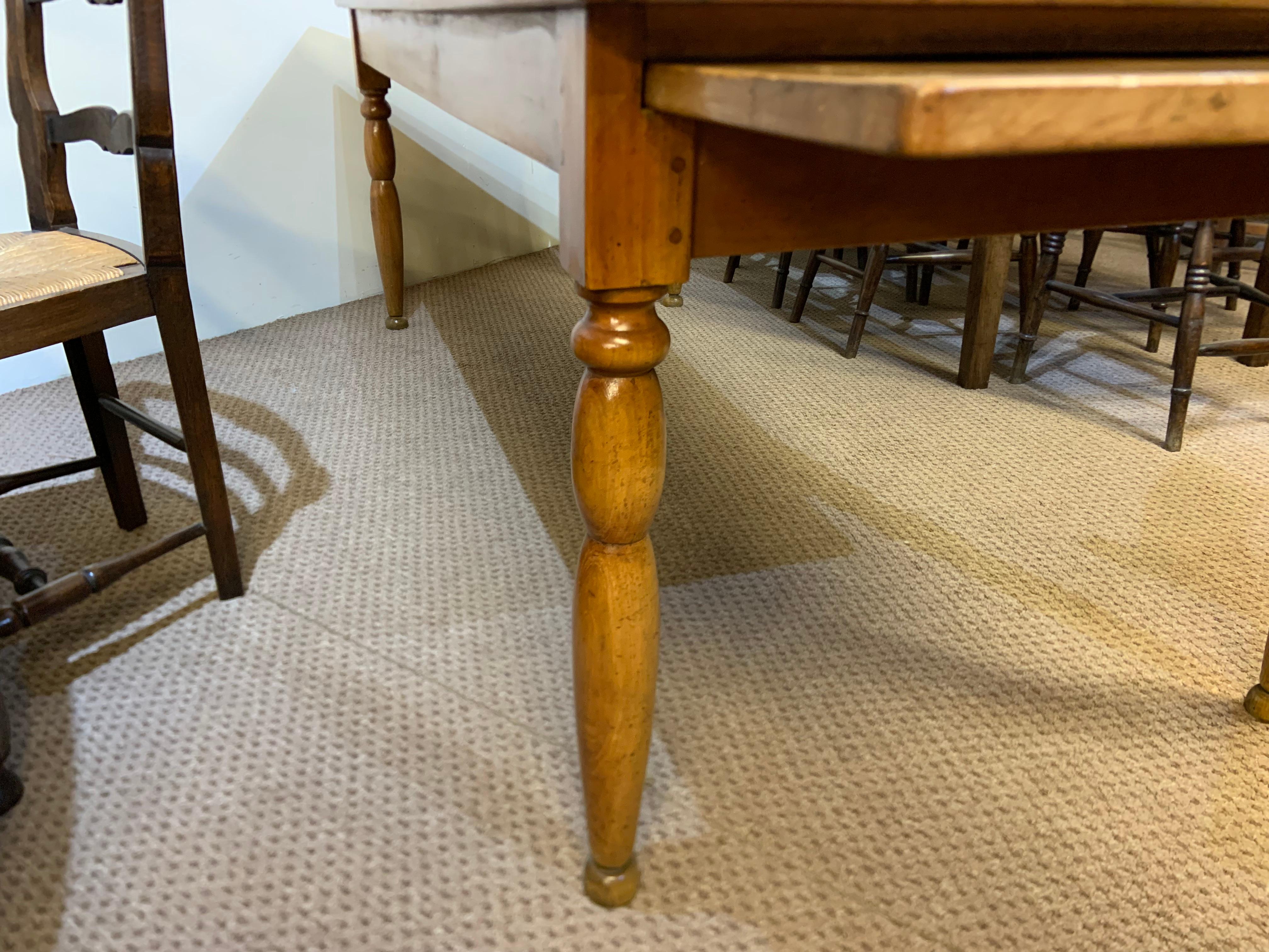 19th Century Pale Cherry with Slide and Round Legs In Good Condition In Billingshurst, GB