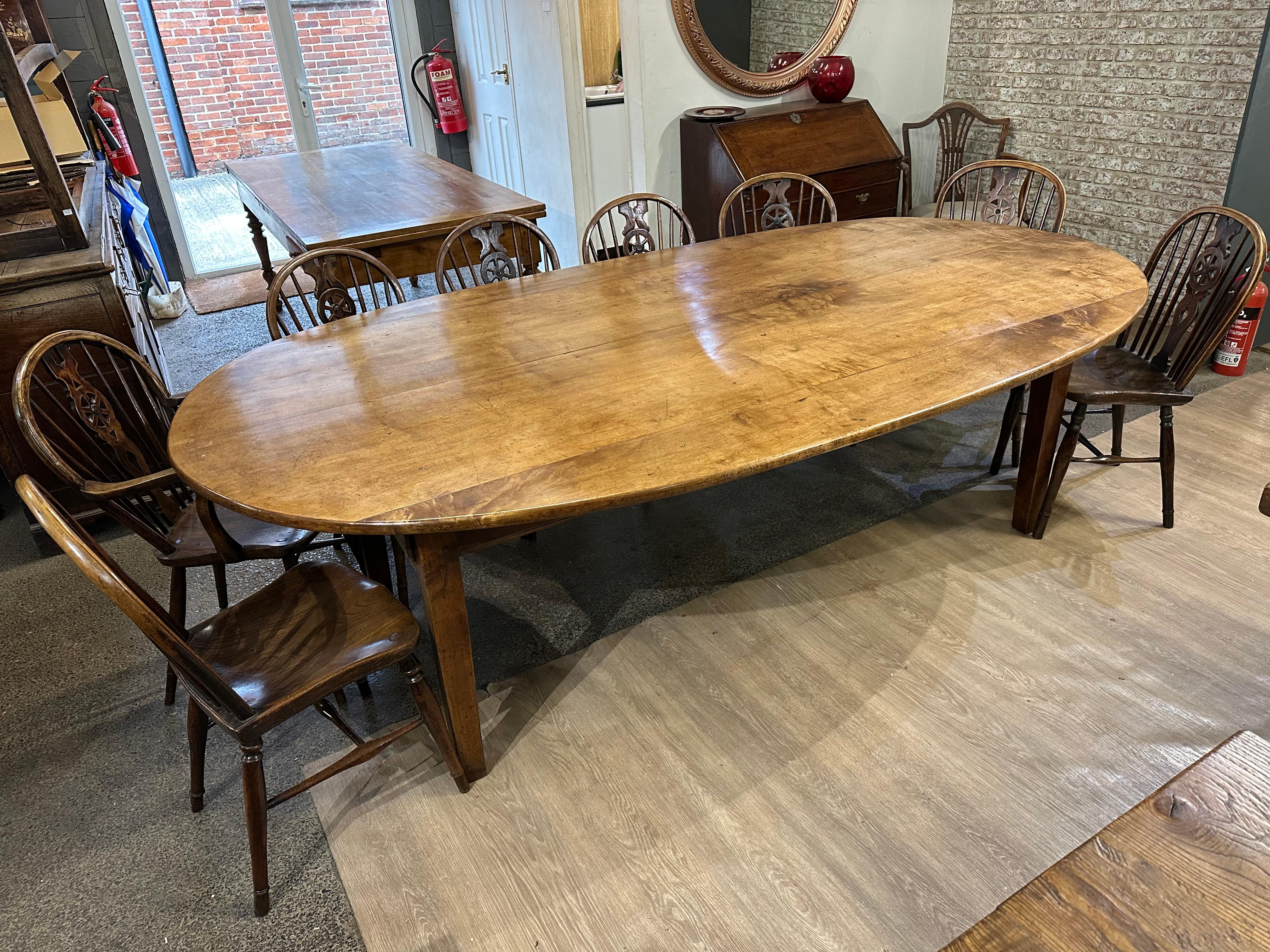 Sycamore 19th Century Oval Farmhouse Table For Sale