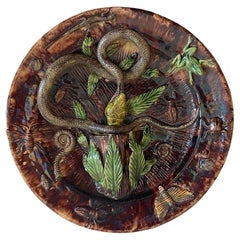 Chargeur de serpent et de lézard en majolique de Palissy du 19ème siècle