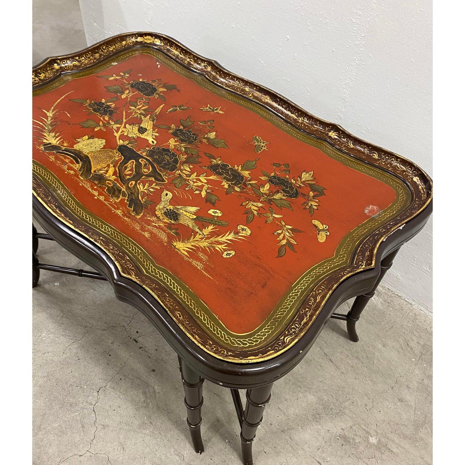 Composition 19th Century Papier Mâché English Chinoiserie Tray Table