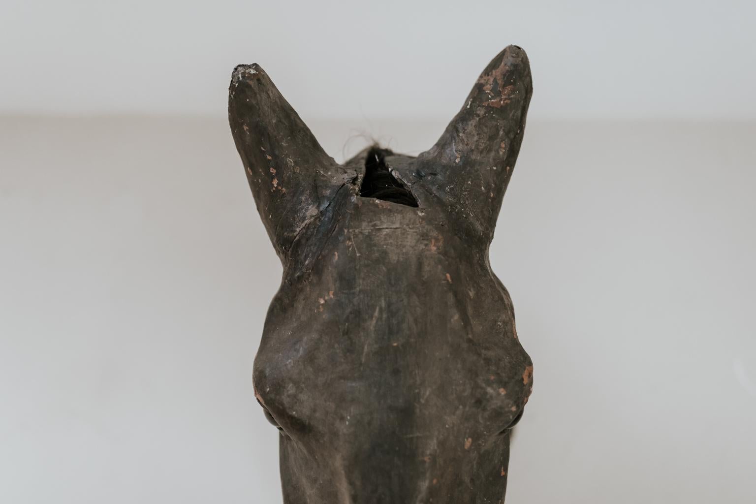 19th Century Papier Mâché Horse Head In Good Condition In Brecht, BE