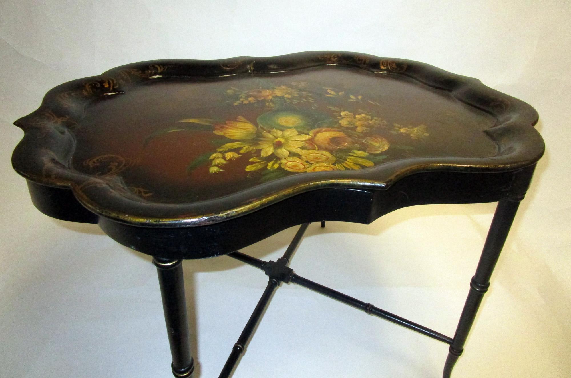 19th Century Papier Mâché Scalloped Tray Table on Faux Bamboo Base For Sale 1