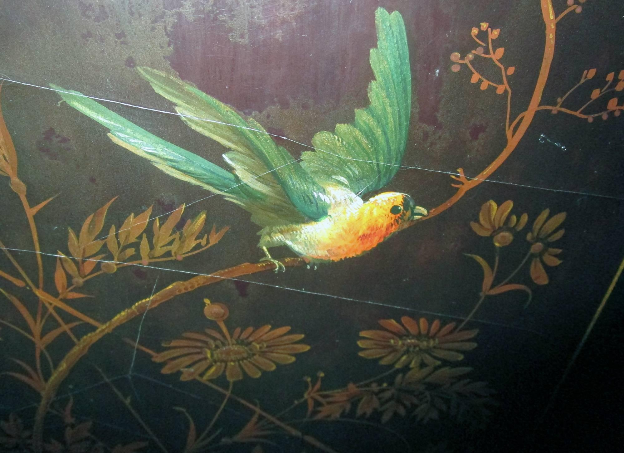 Paravent à charnières en papier mâché du 19ème siècle à motif de papillons et d'oiseaux en vente 1
